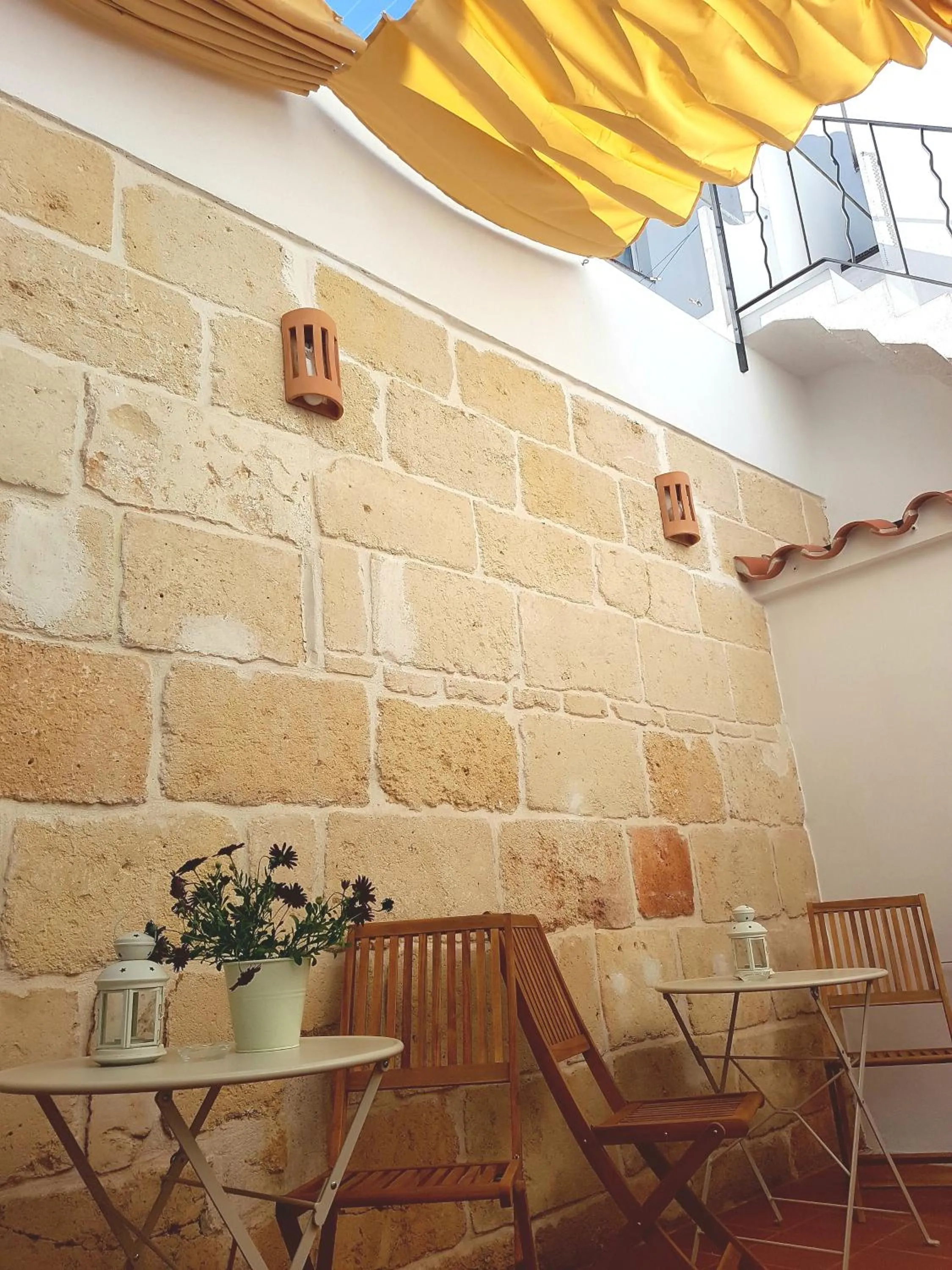 Patio in My Rooms Ciutadella Adults Only by My Rooms Hotels TI