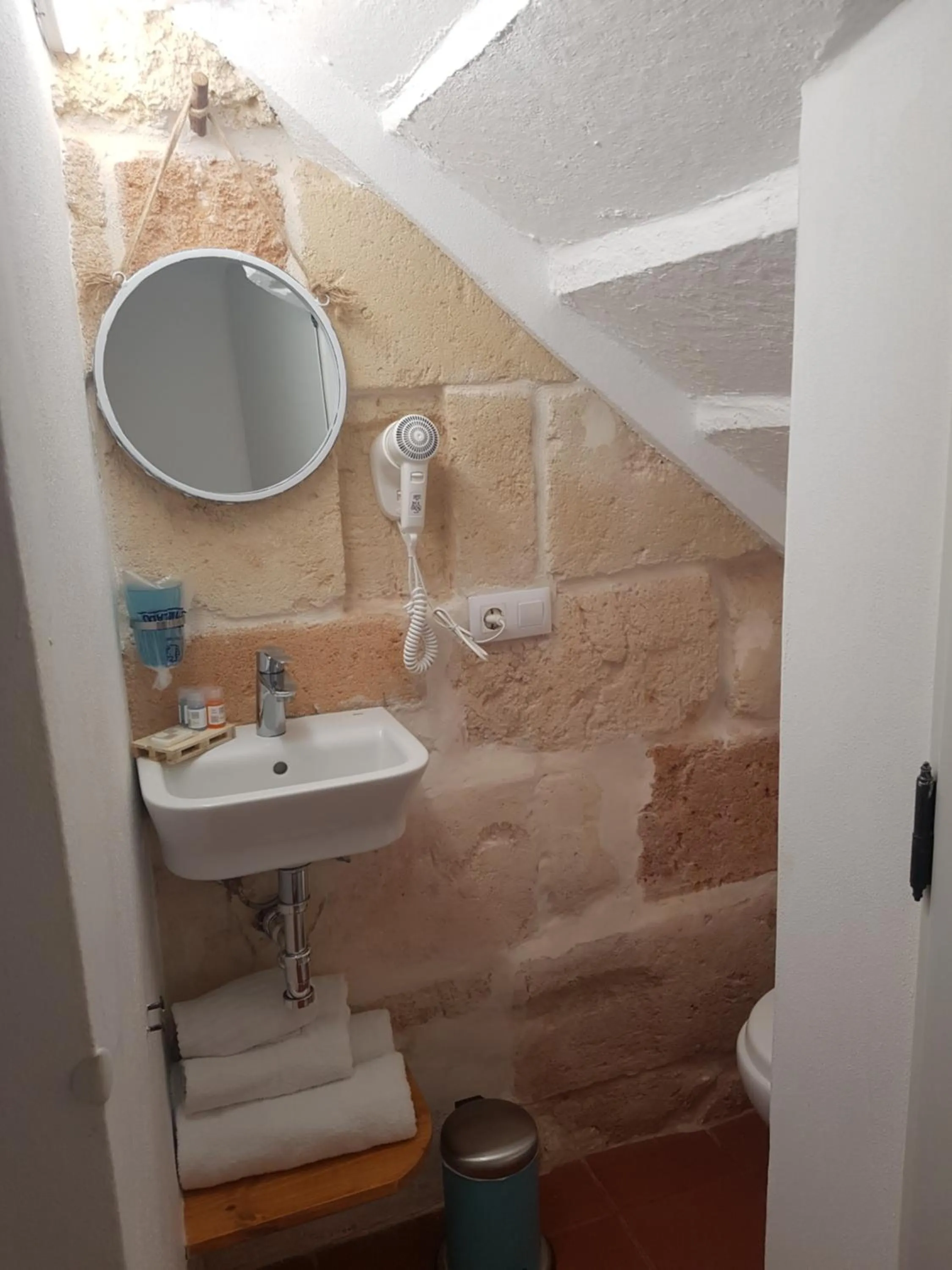 Toilet in My Rooms Ciutadella Adults Only by My Rooms Hotels TI