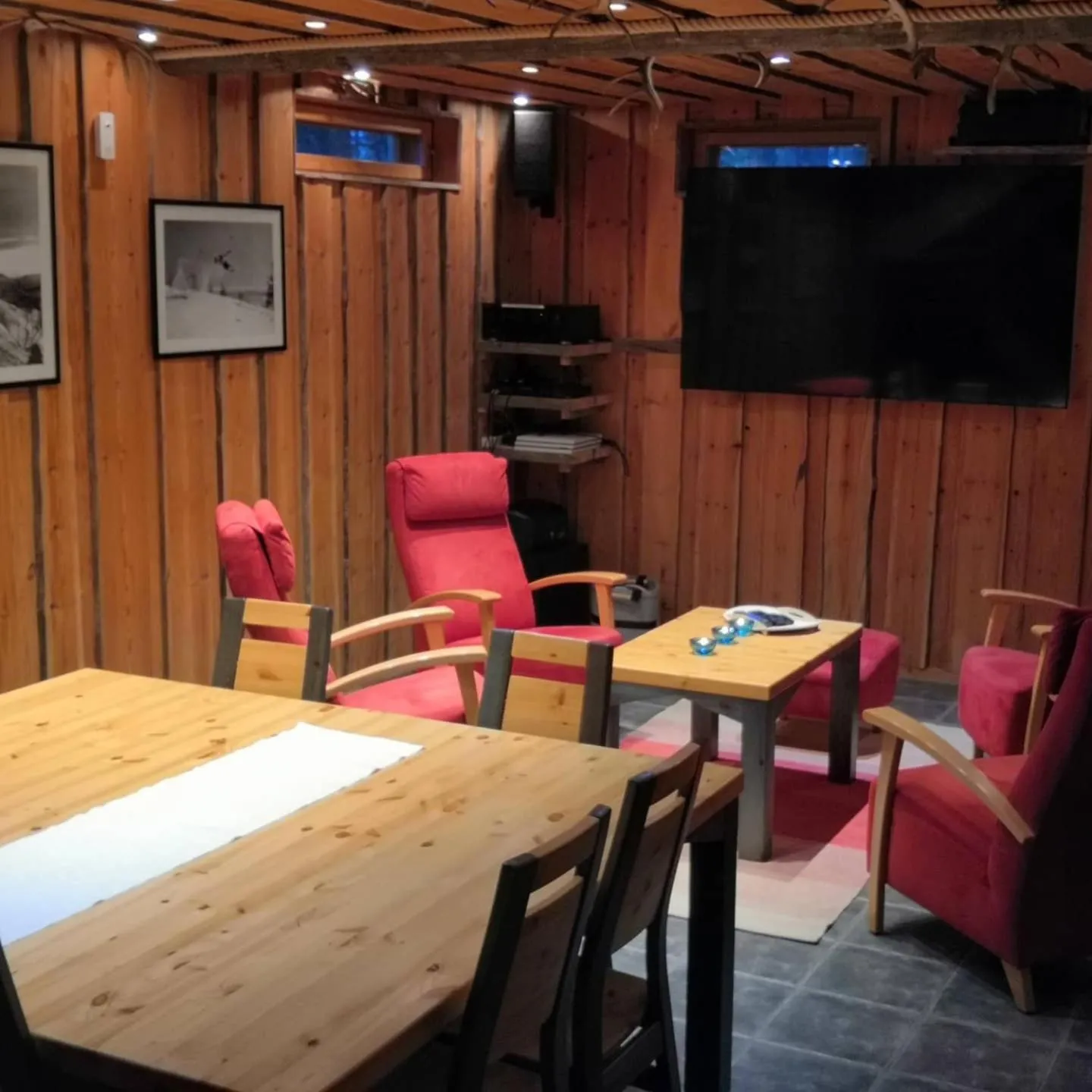 Communal lounge/ TV room in LeviDay 3&4