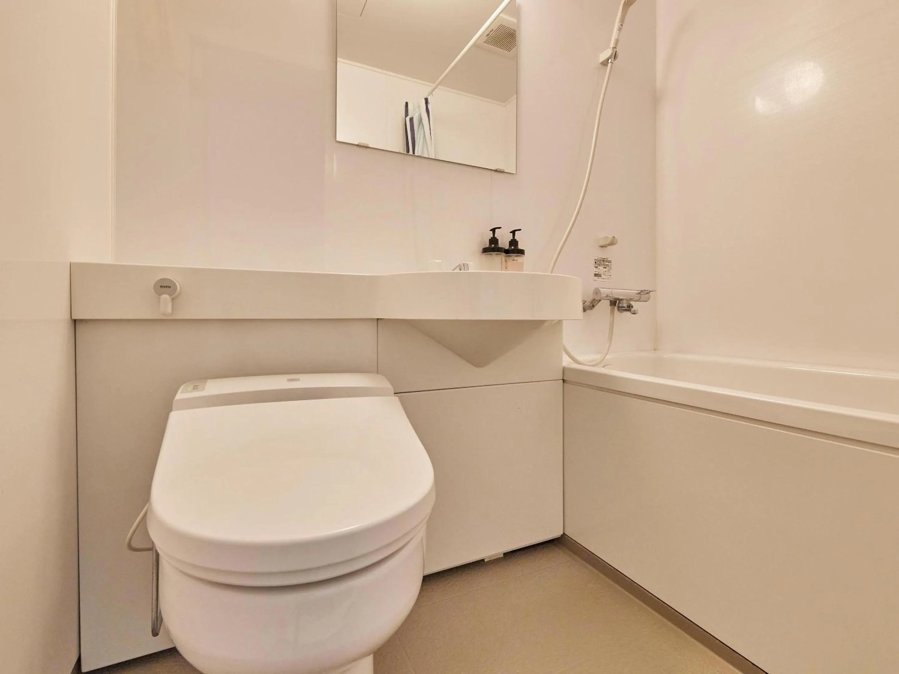 Toilet in Kumagaya Royal Hotel Suzuki