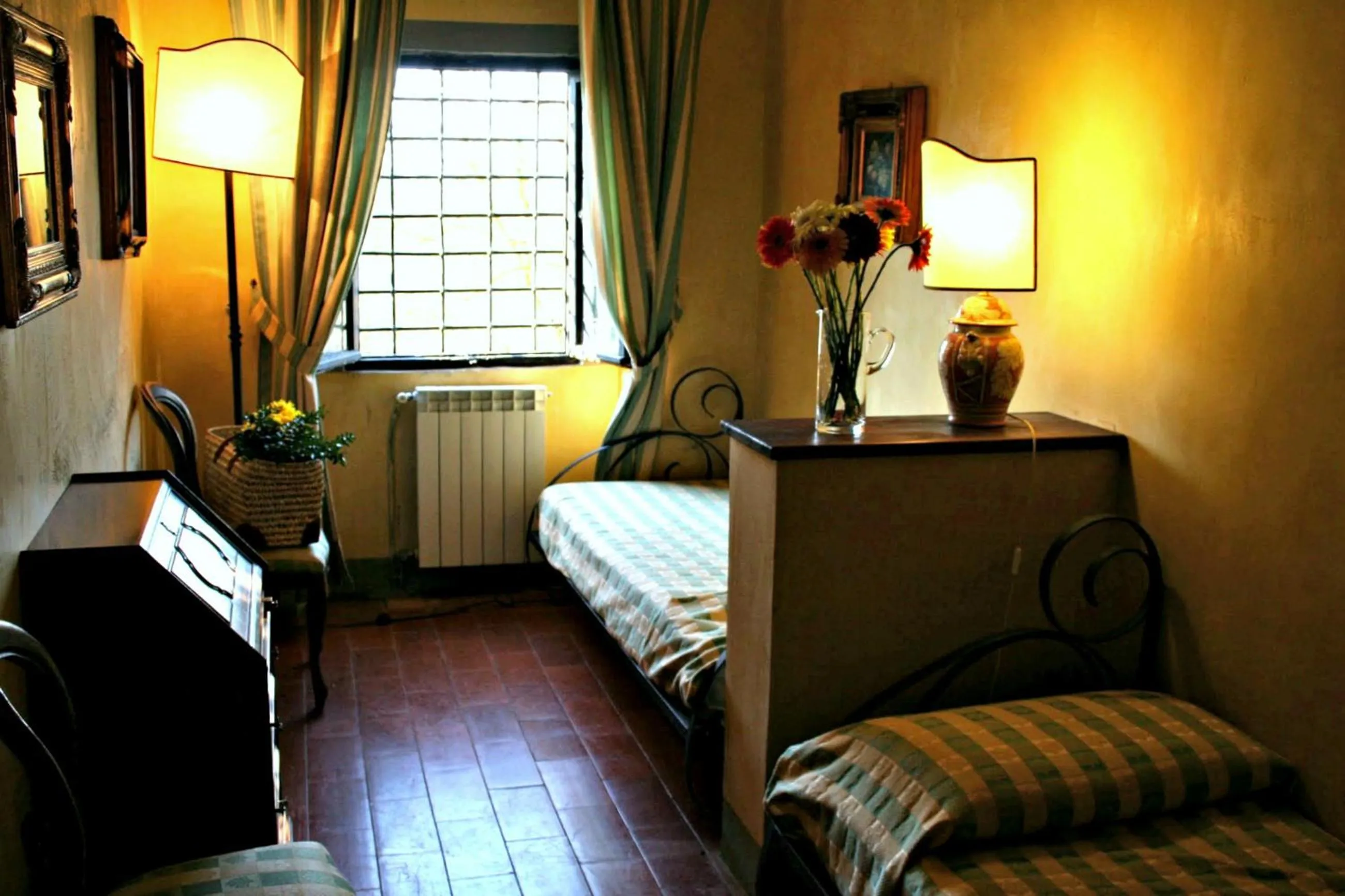 Bedroom, Bed in Villa Marisel