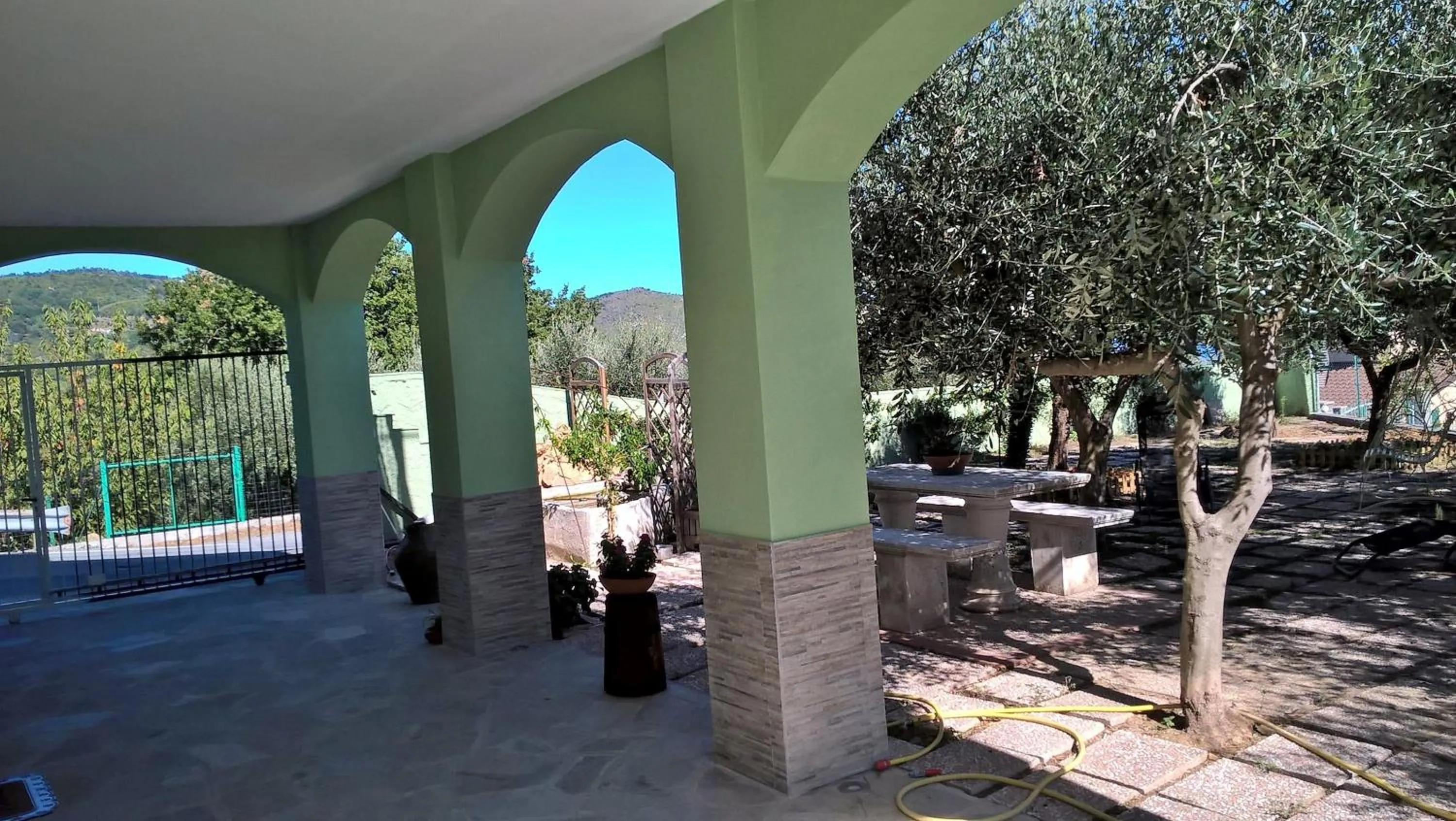 Facade/entrance in B&B Elfo degli Ulivi