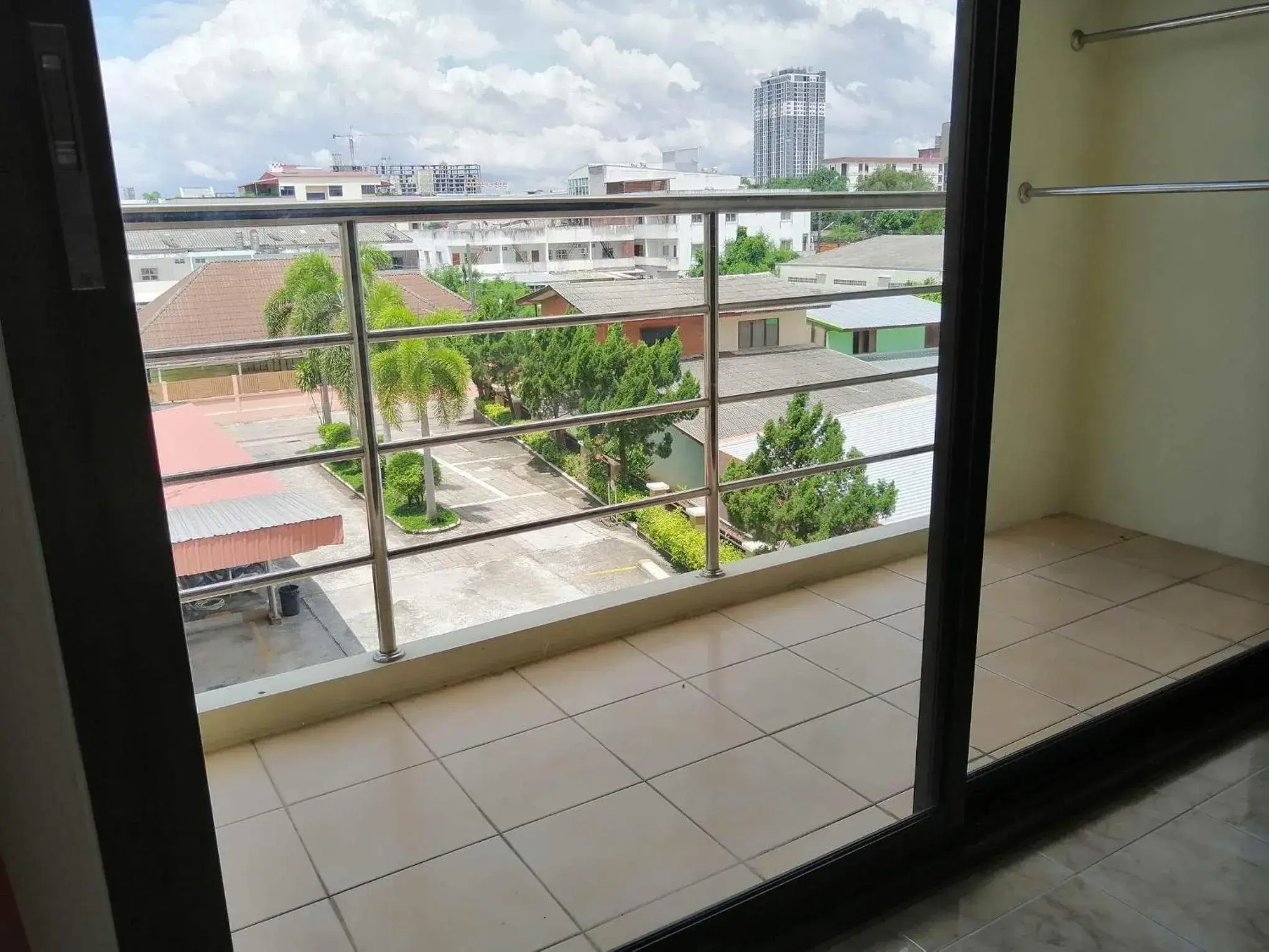 Standard Twin Room in Pearl Place Hotel Standard Twin Room in Pearl Place Hotel