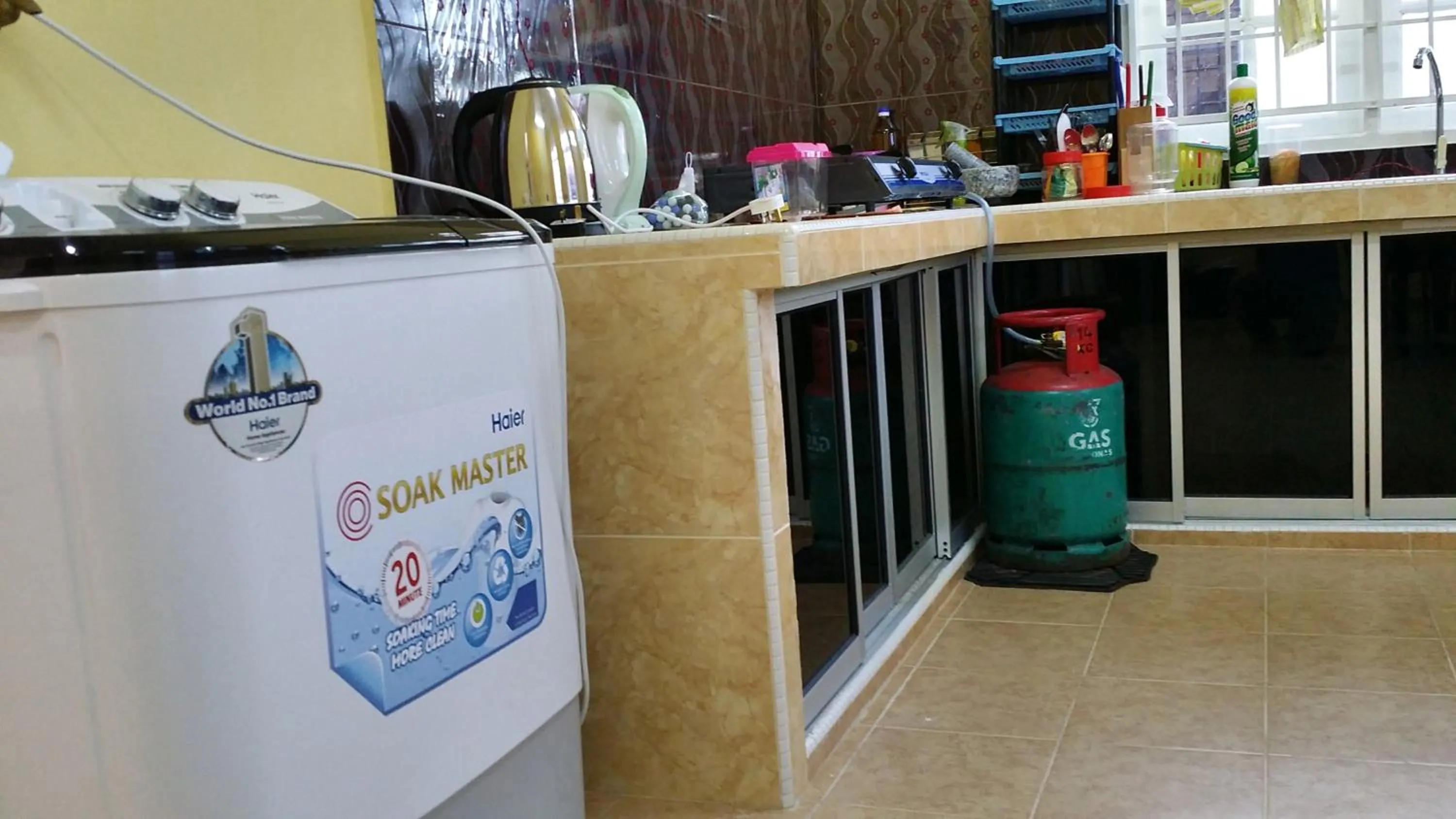 Kitchen or kitchenette in Noor Guesthouse