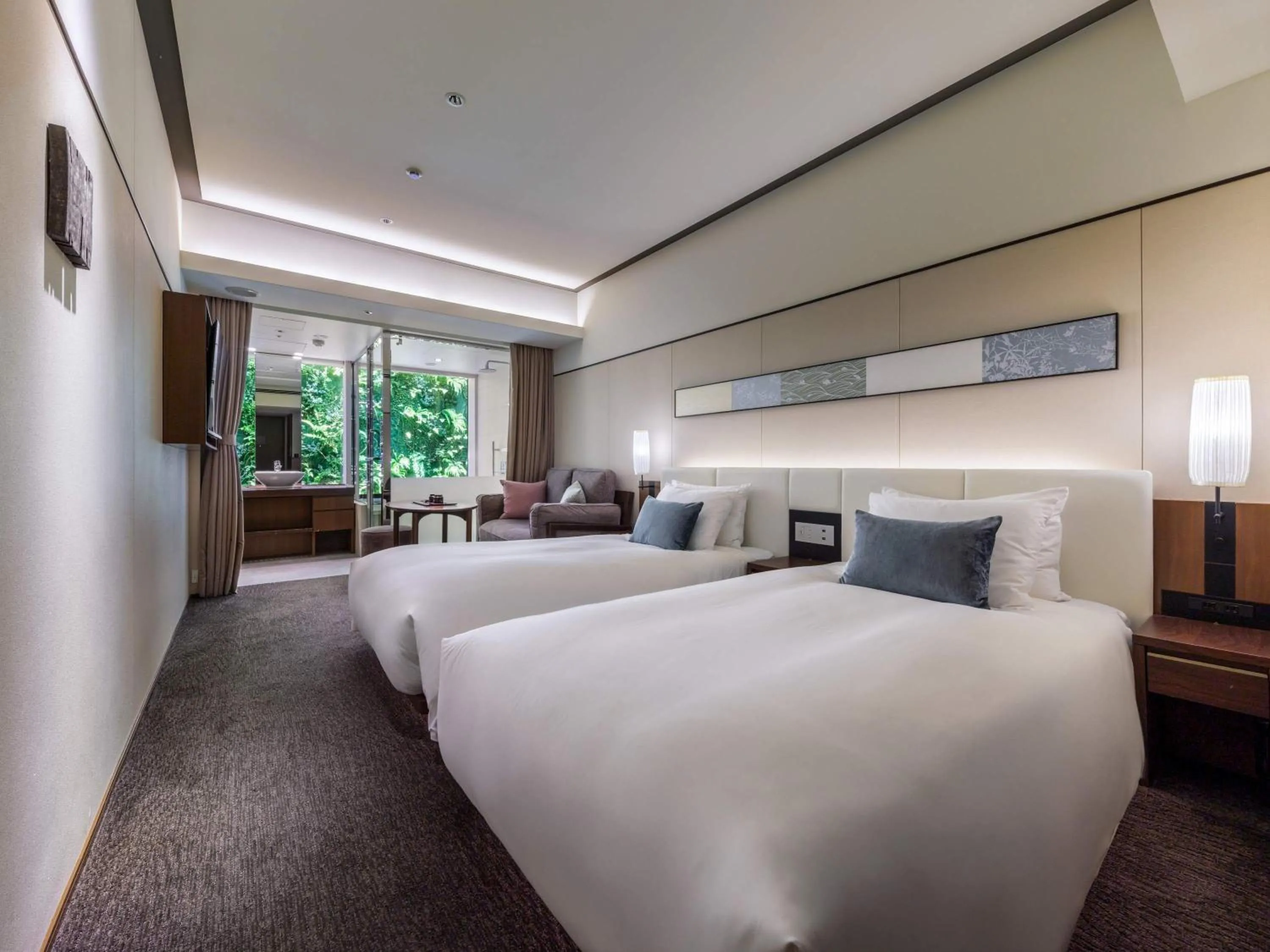 Bed in Solaria Nishitetsu Hotel Kyoto Premier