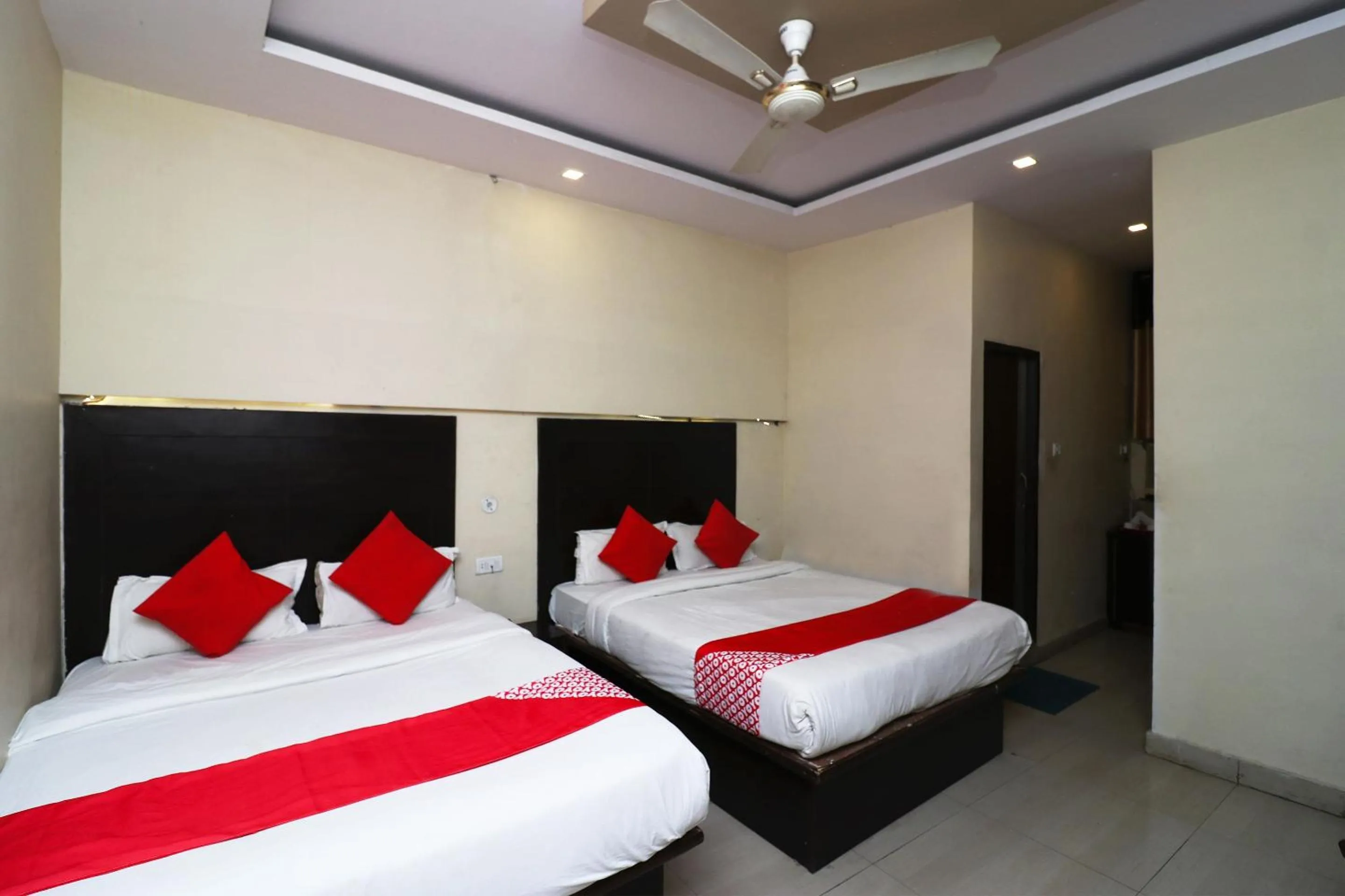 Bedroom, Bed in Super Hotel O by OYO Surya Continental