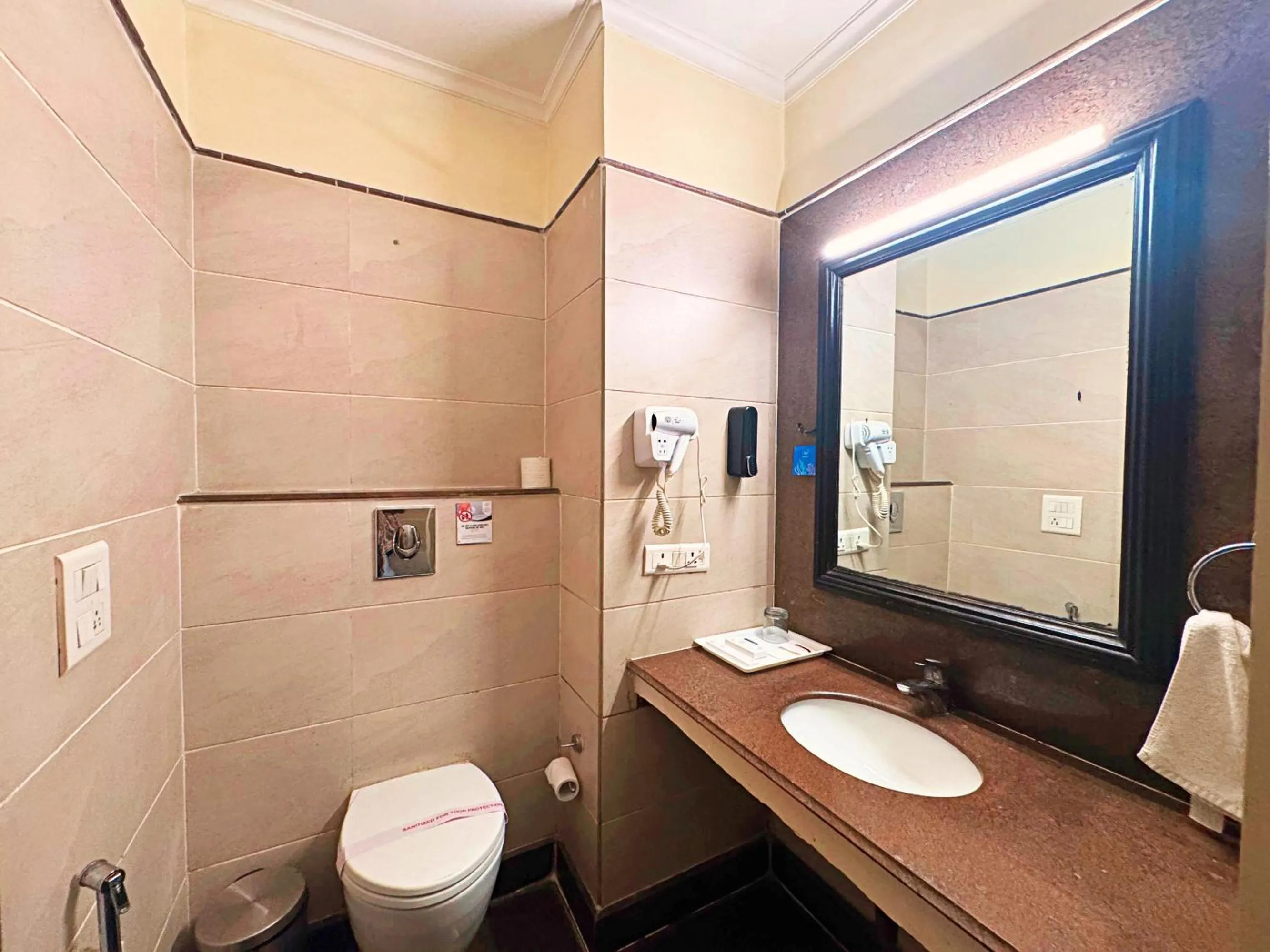 Bathroom in The Oakland Plaza by Orion Hotels