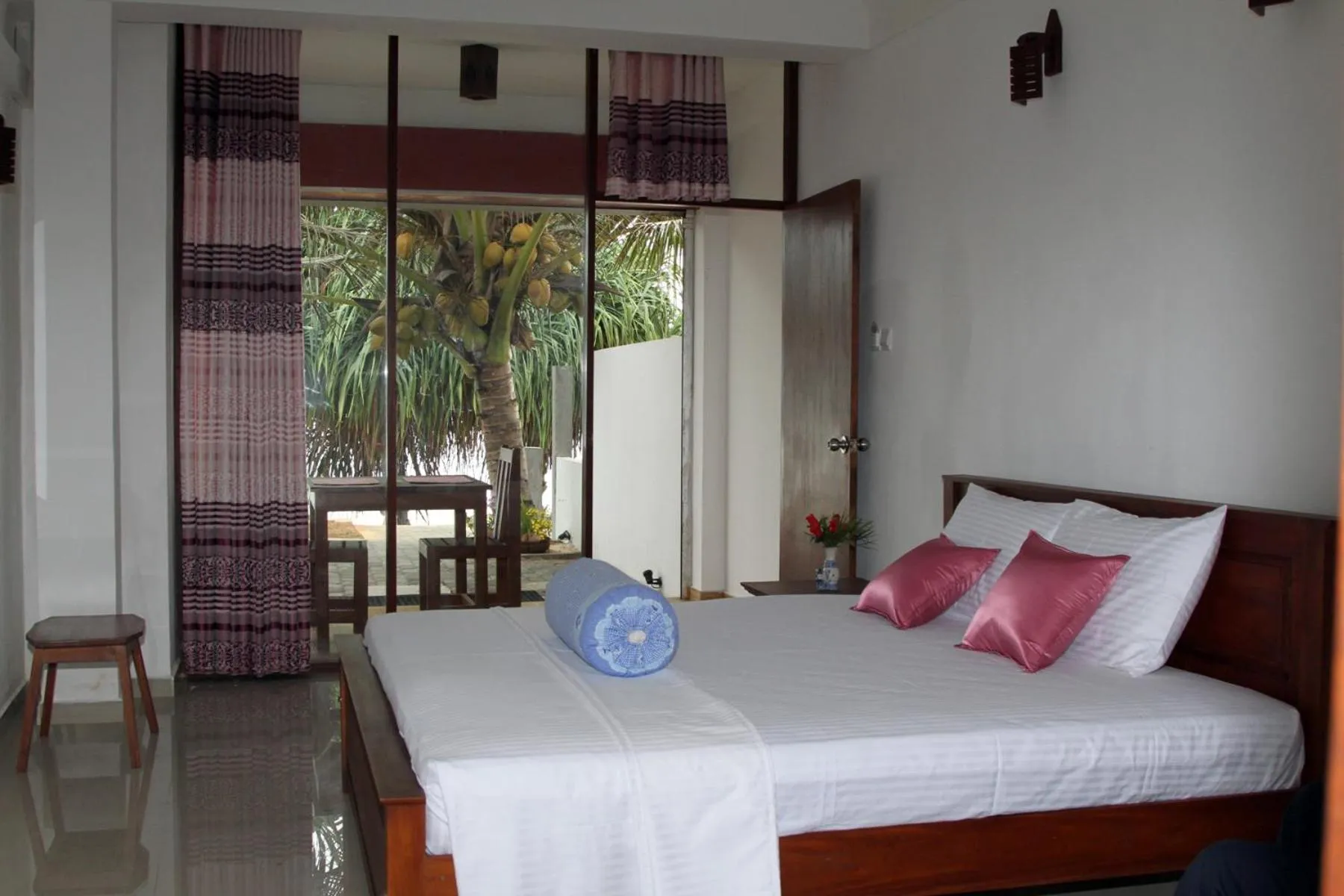 Bedroom, Bed in Dasa Beach View