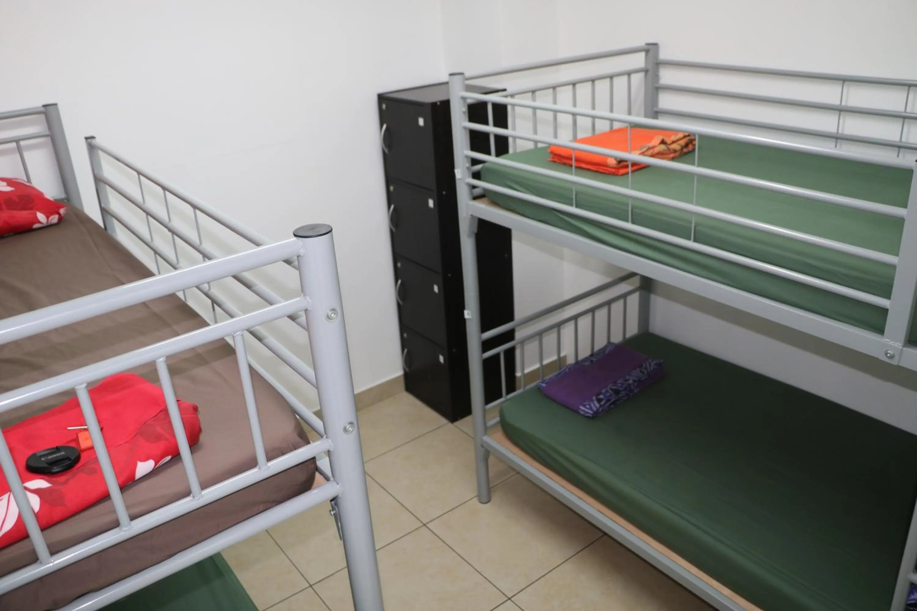 Bedroom, Bed in Mahana Lodge Hostel & Backpacker