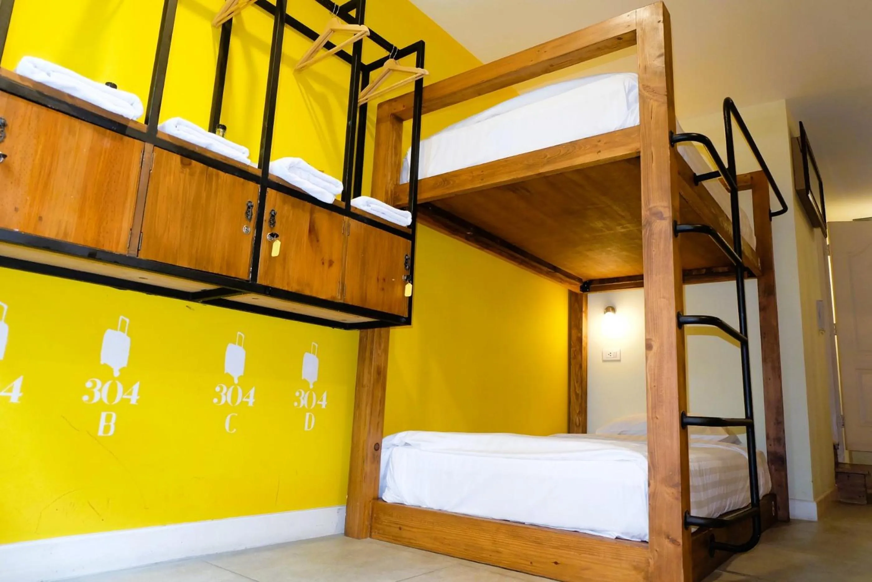bunk bed, Bed in Siri Poshtel Bangkok