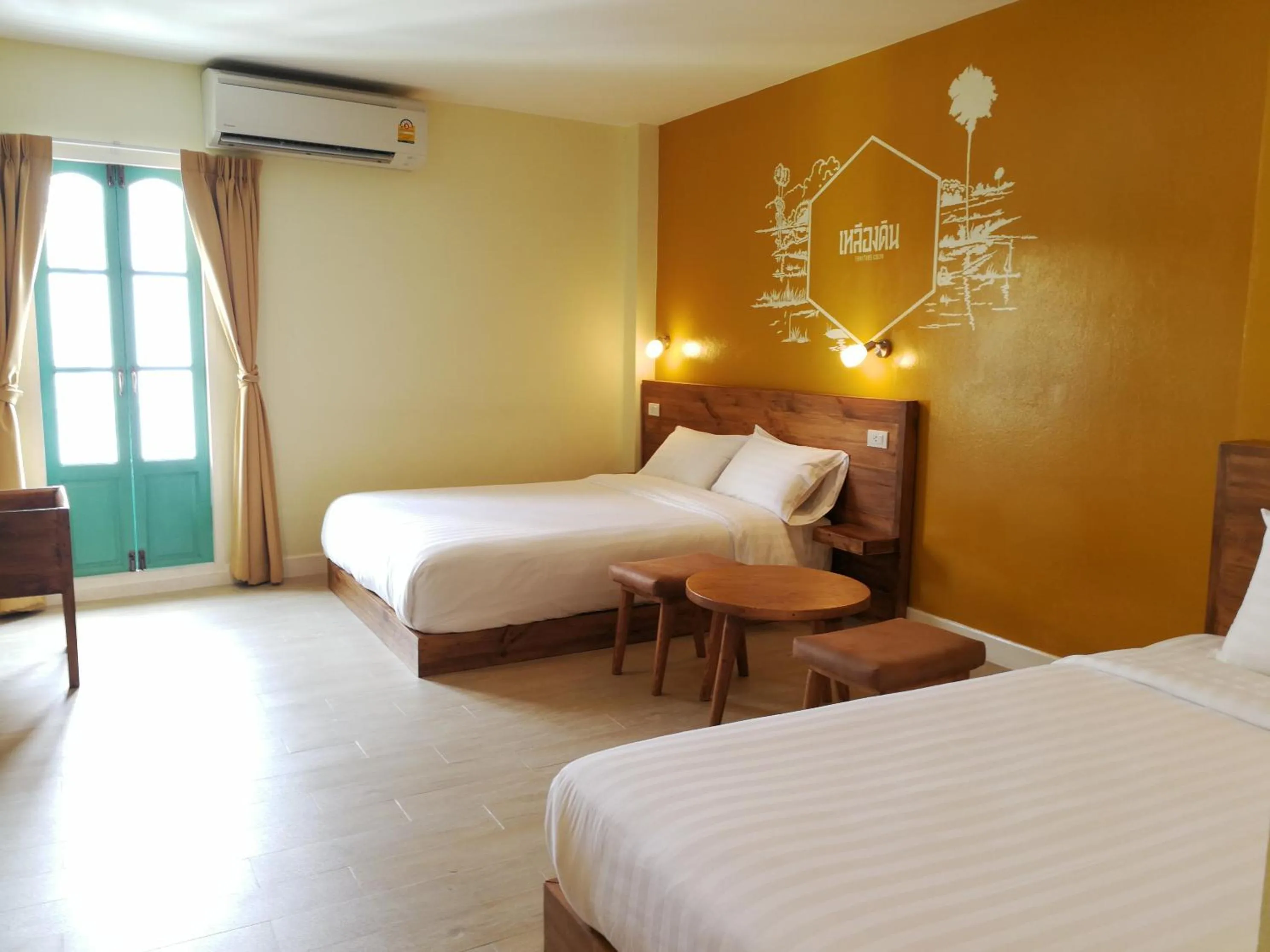 Bed in Siri Poshtel Bangkok