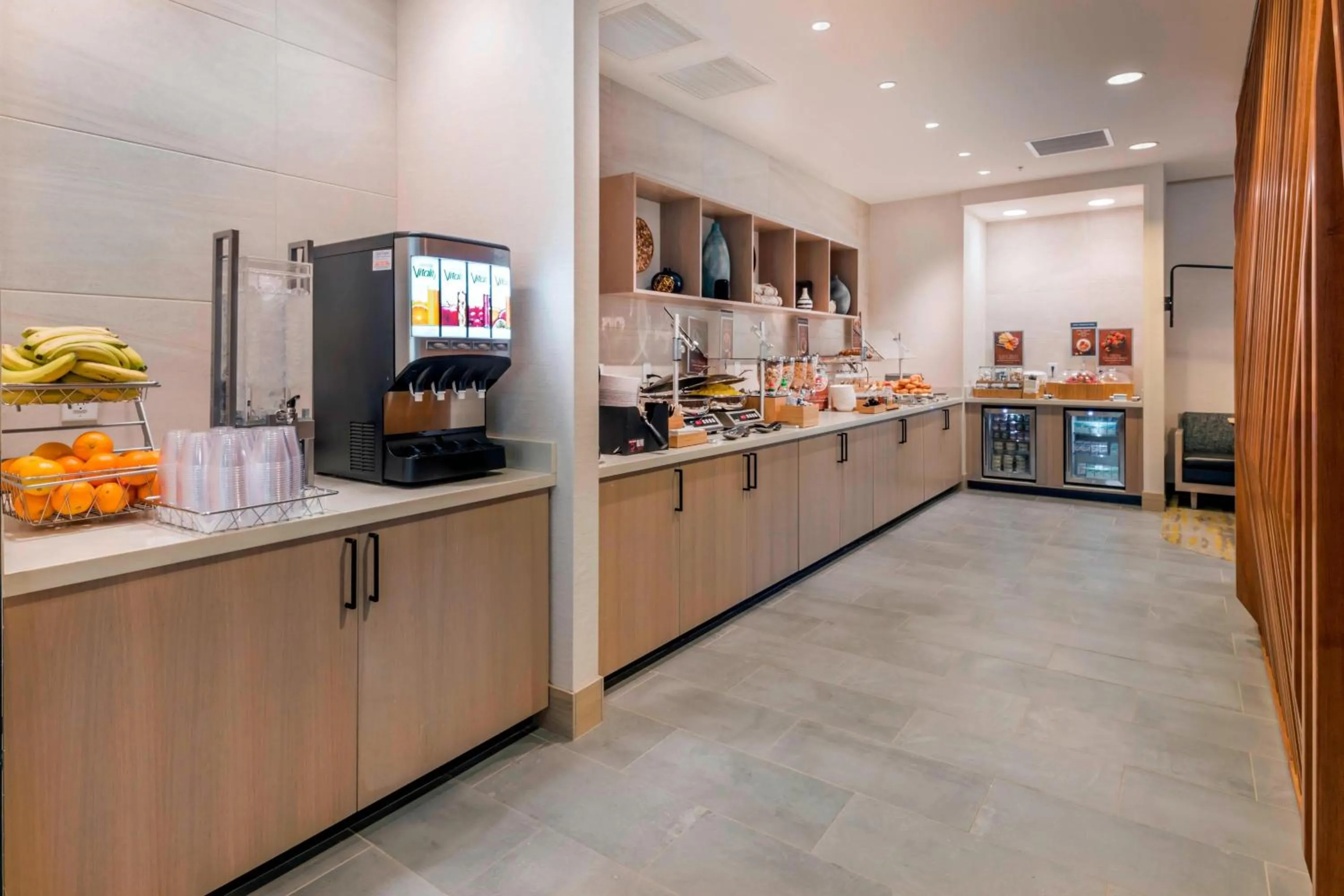 Breakfast in SpringHill Suites by Marriott Jackson Hole