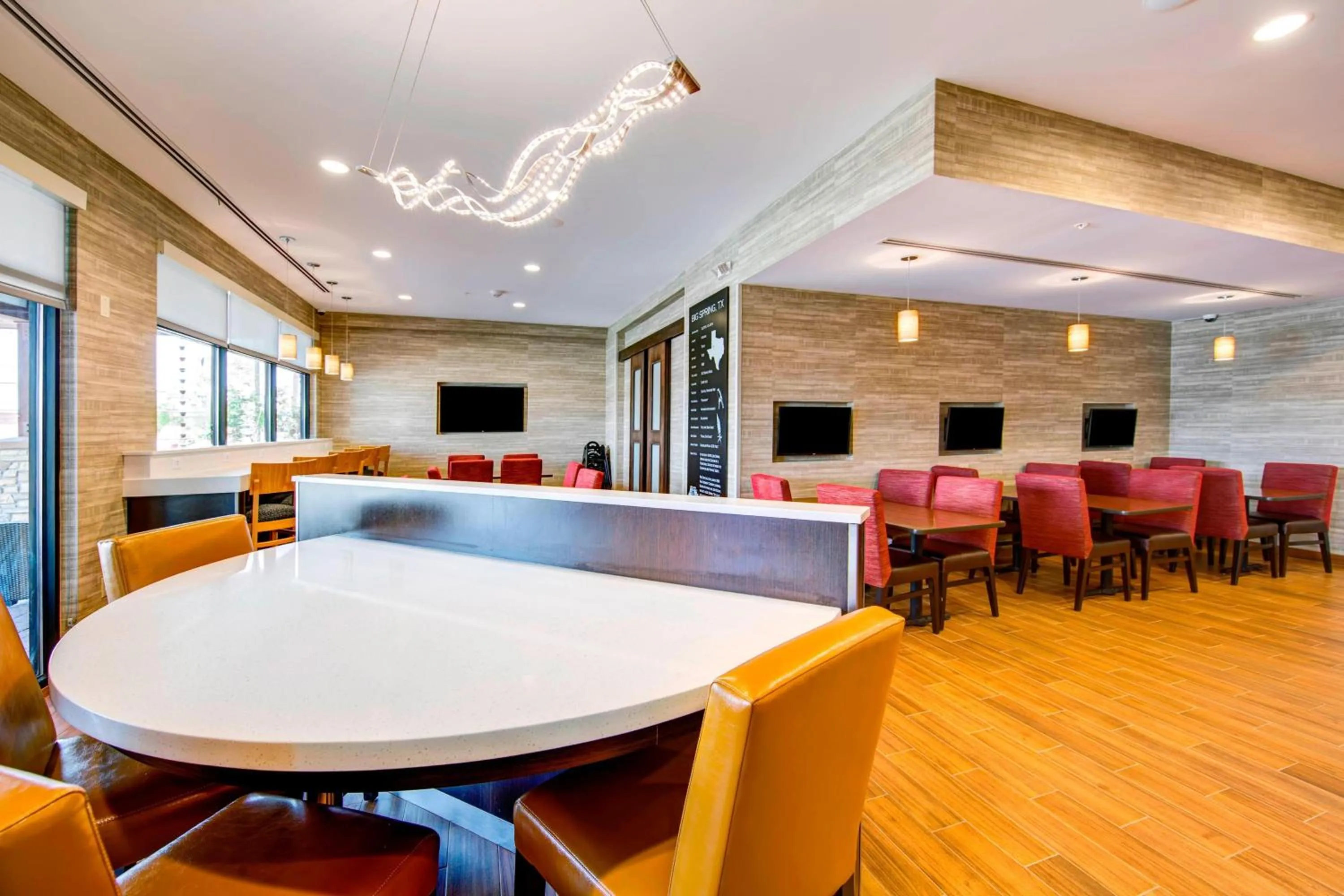 Breakfast in TownePlace Suites by Marriott Big Spring