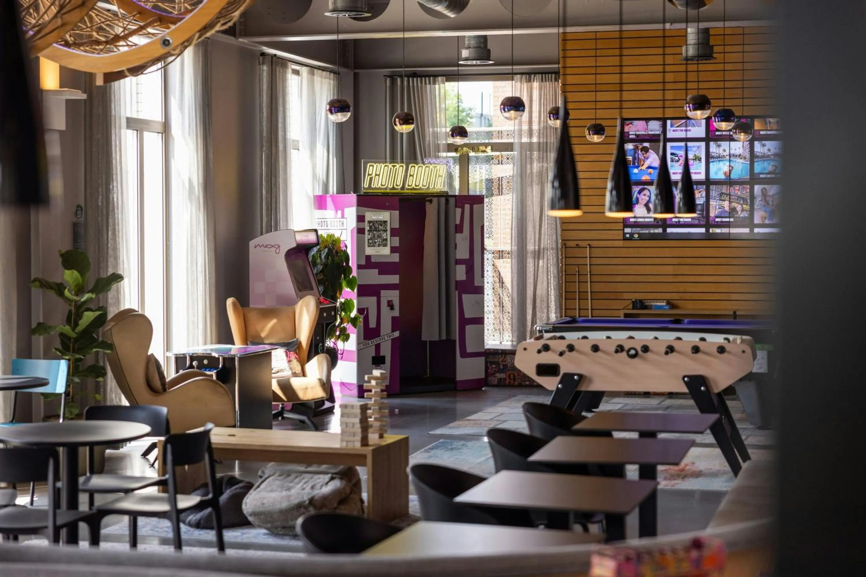 Other in Moxy London Excel