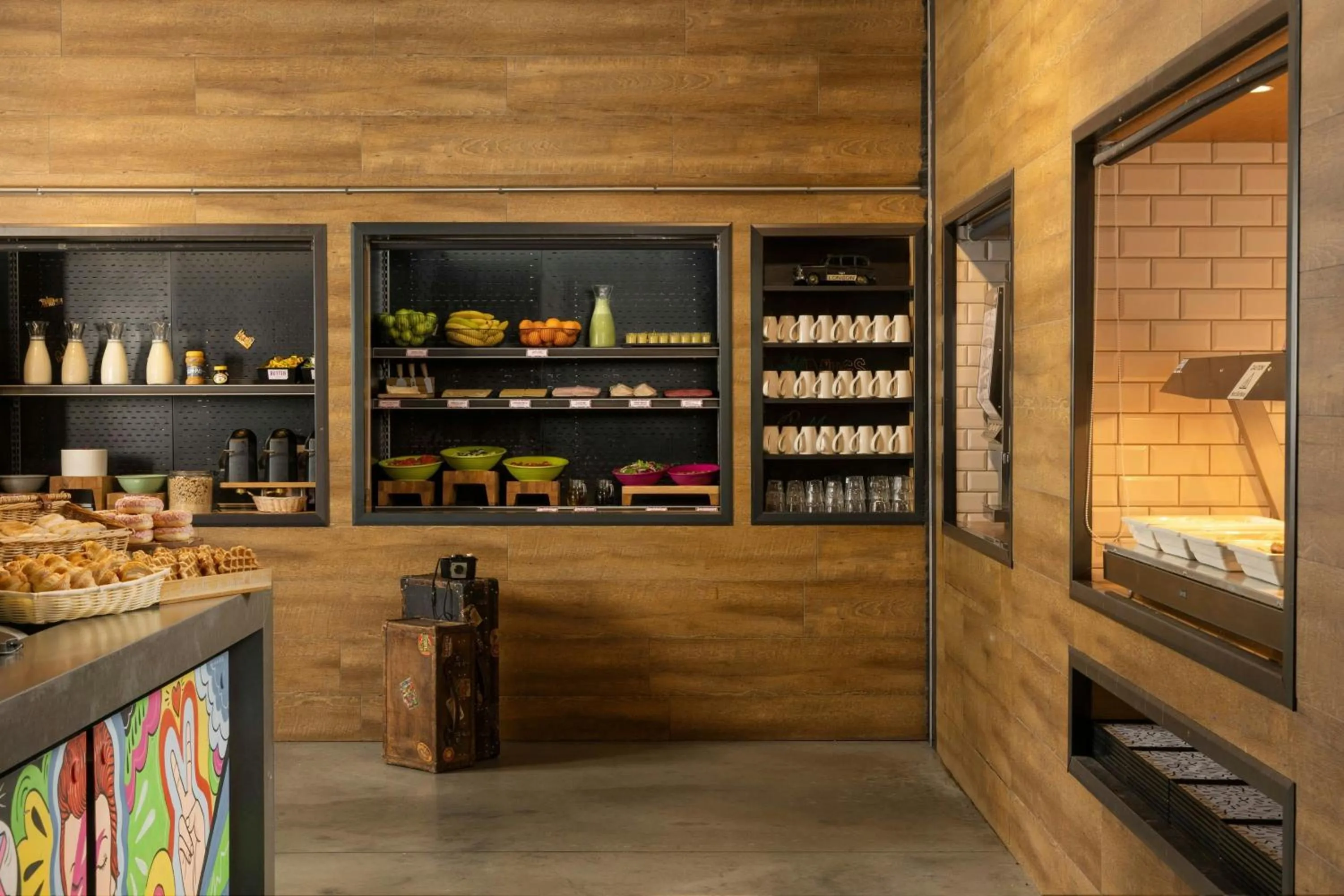 Breakfast in Moxy London Excel