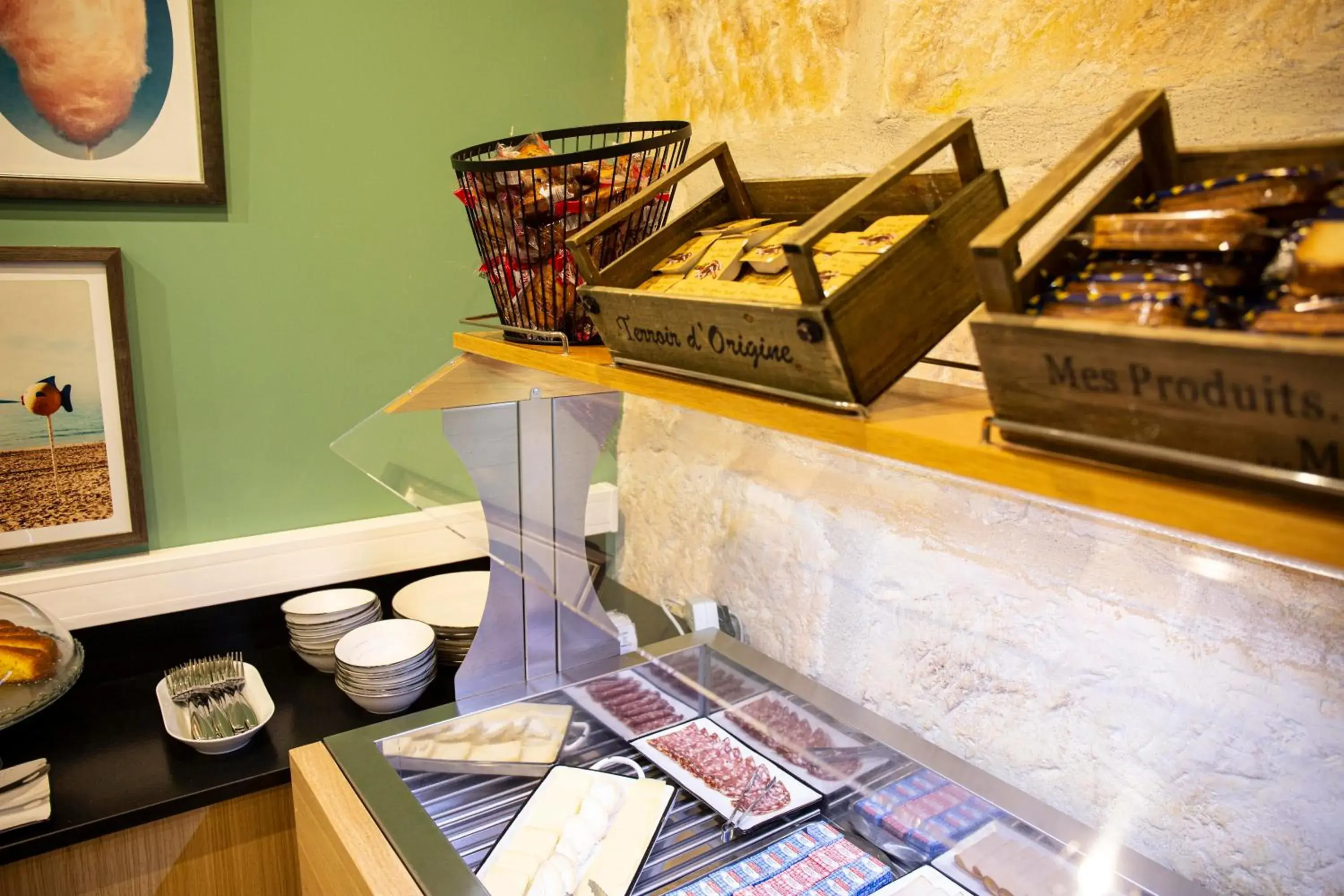 Buffet breakfast in Hôtel Royal Buffet breakfast in Hôtel Royal