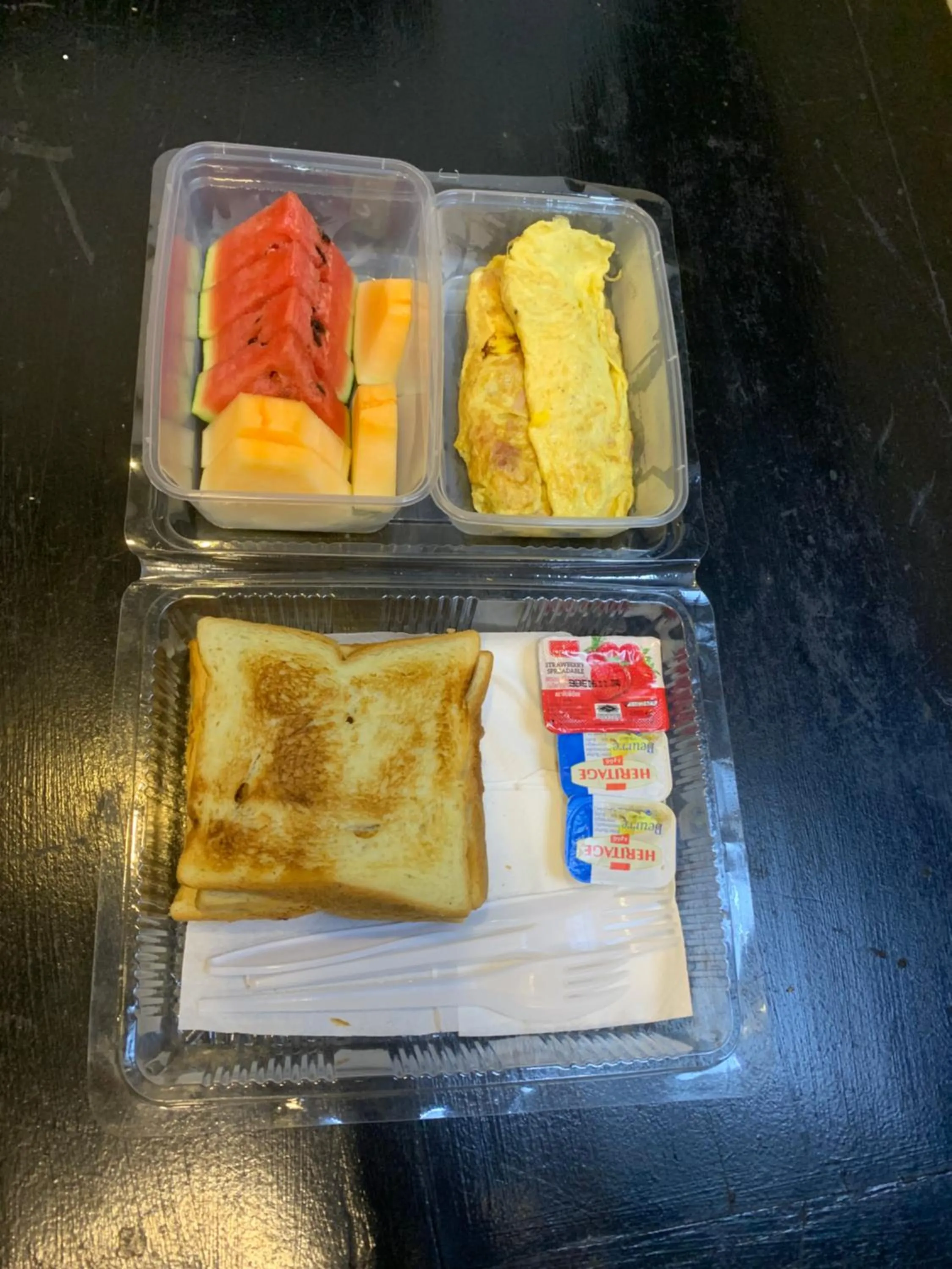 Food and drinks in The One by Nika