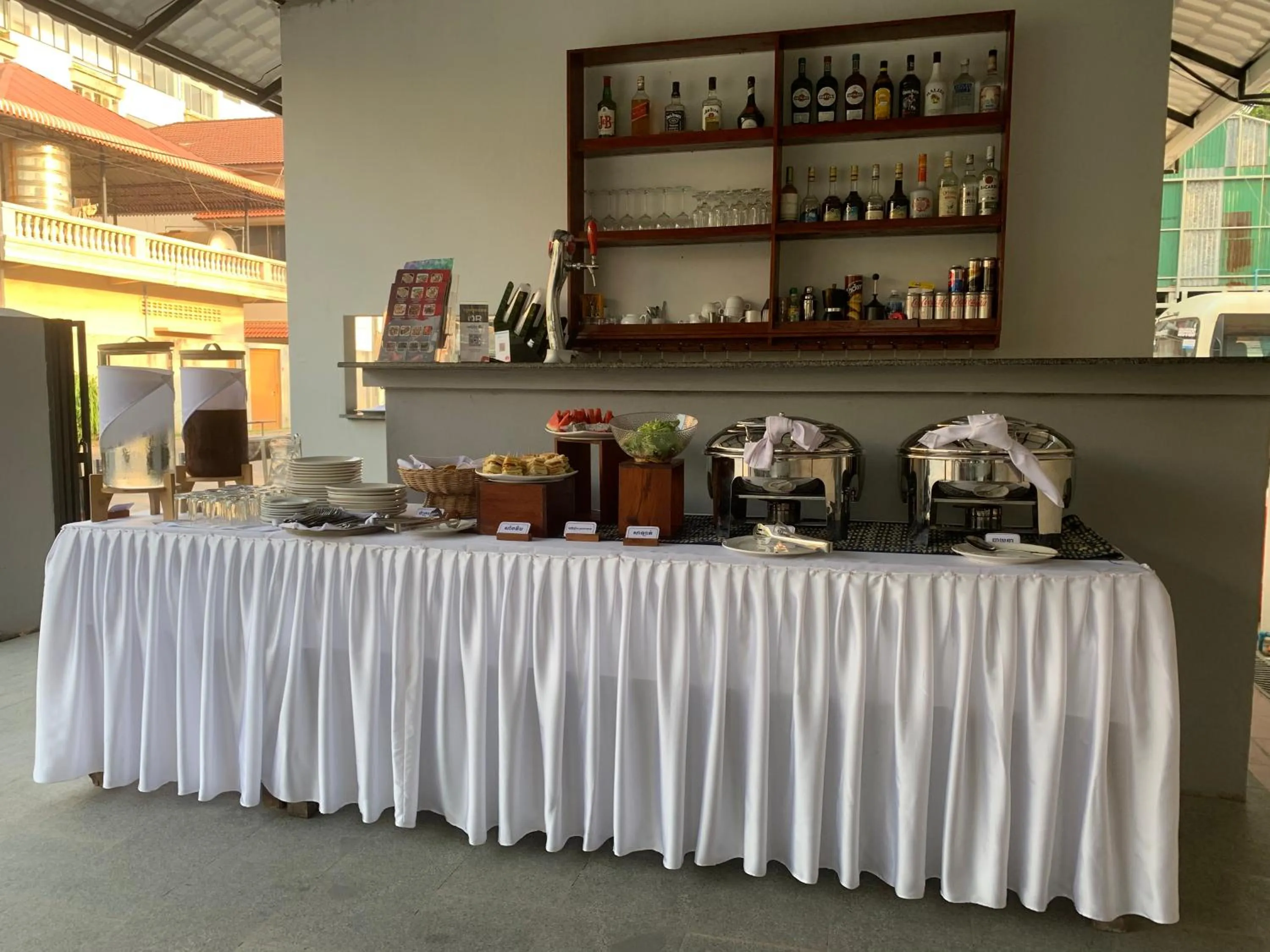 Restaurant/places to eat in The One by Nika