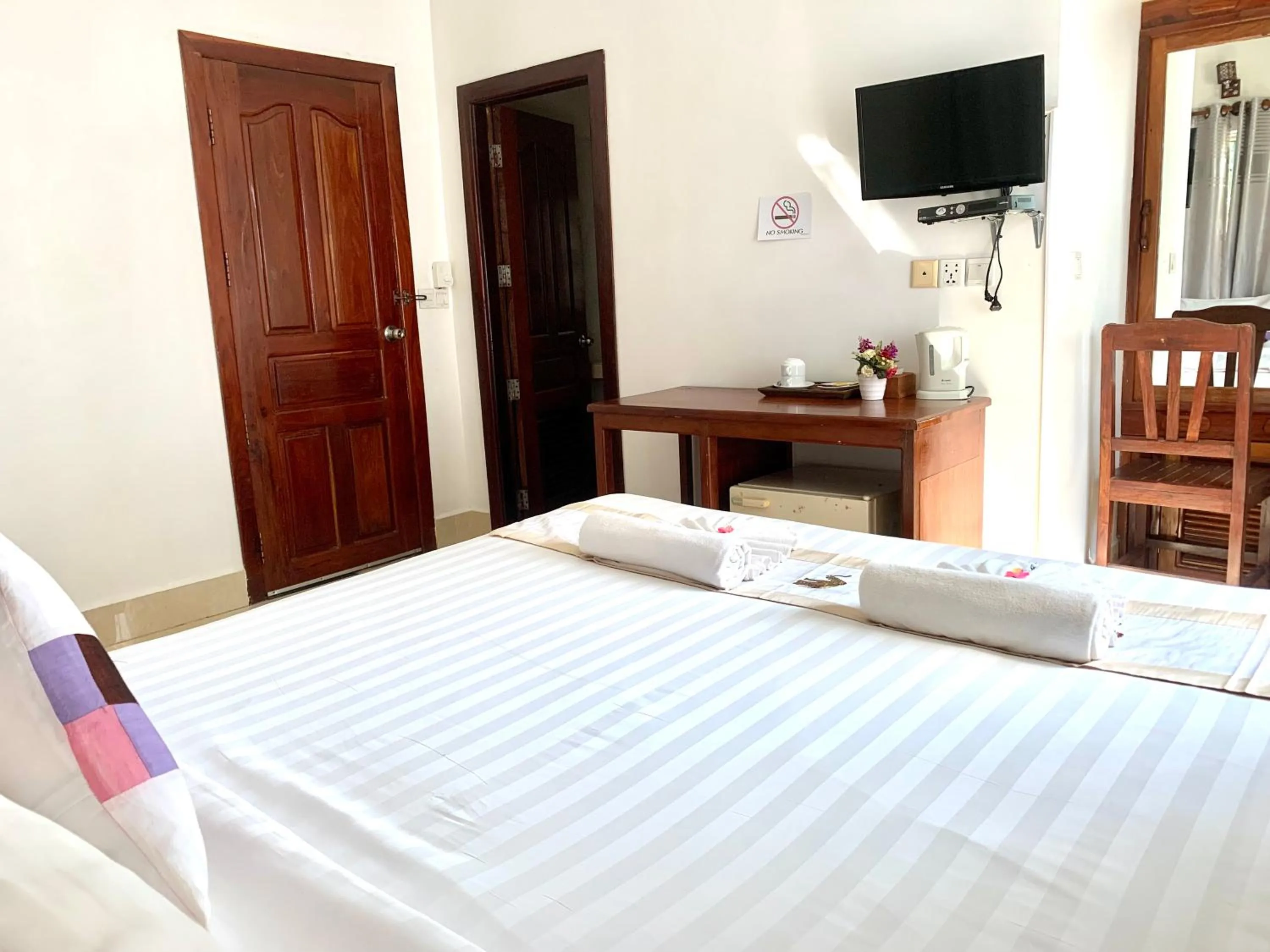 Bed in The One by Nika