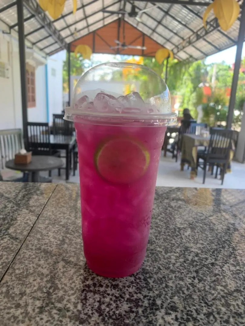 Drinks in The One by Nika