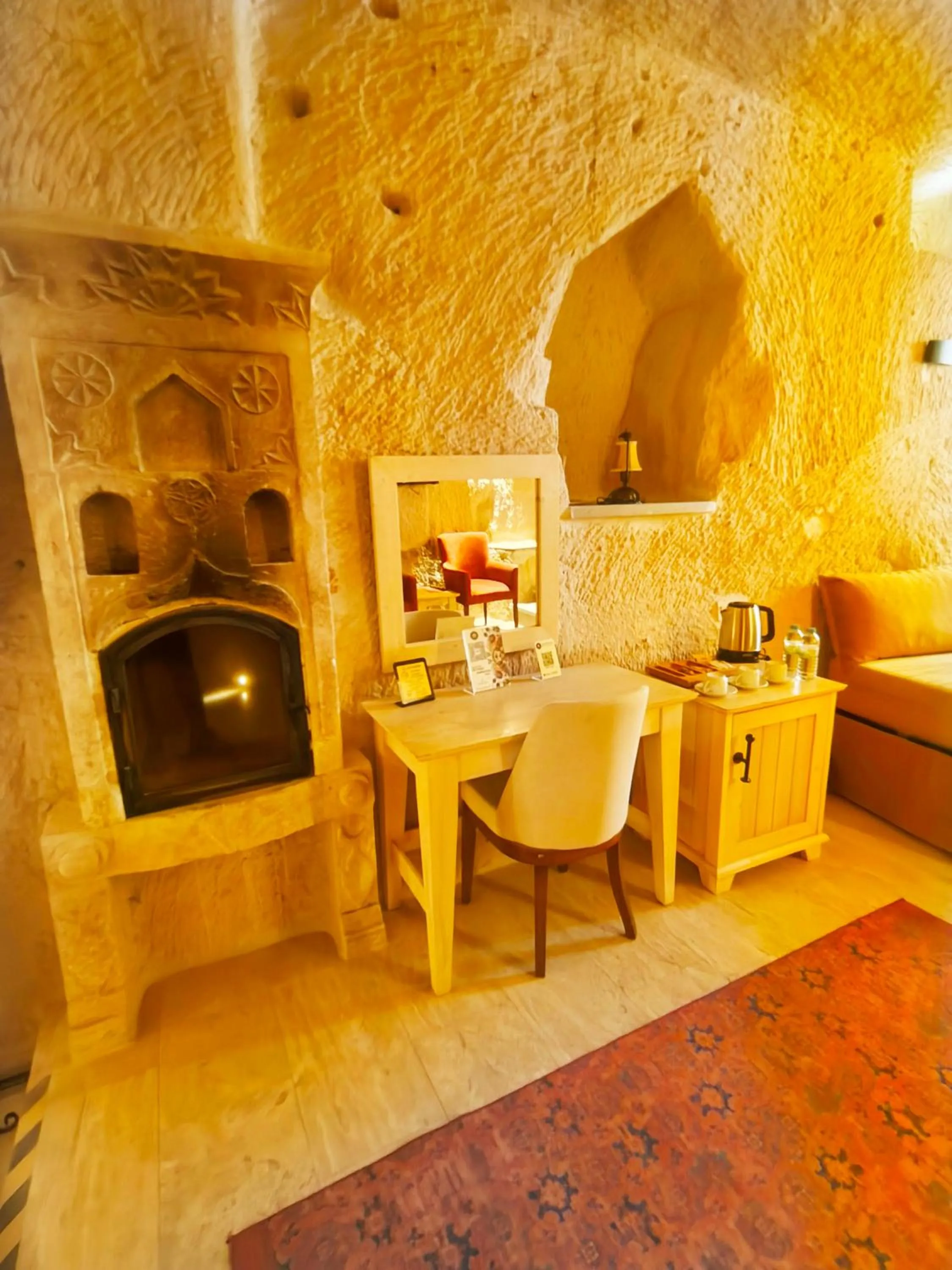 Seating area in Acropolis Cave Suite