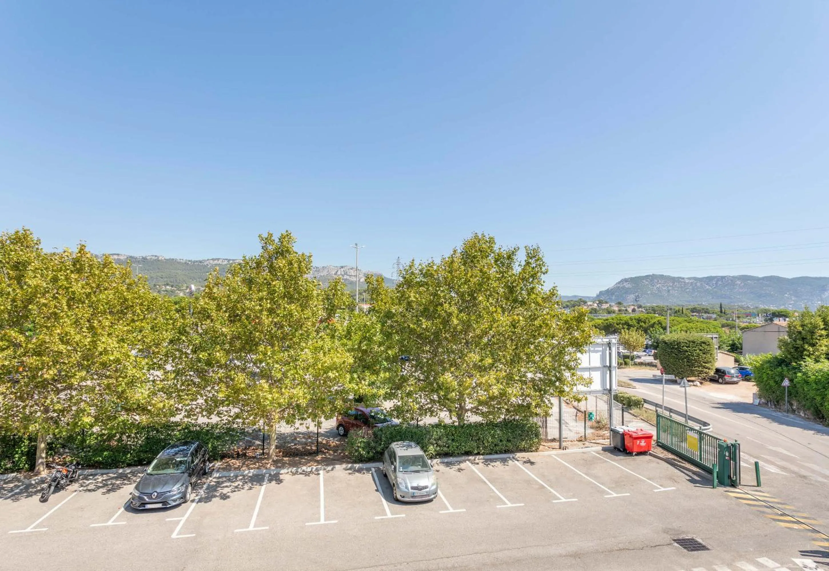 Parking in B&B HOTEL Toulon Ollioules