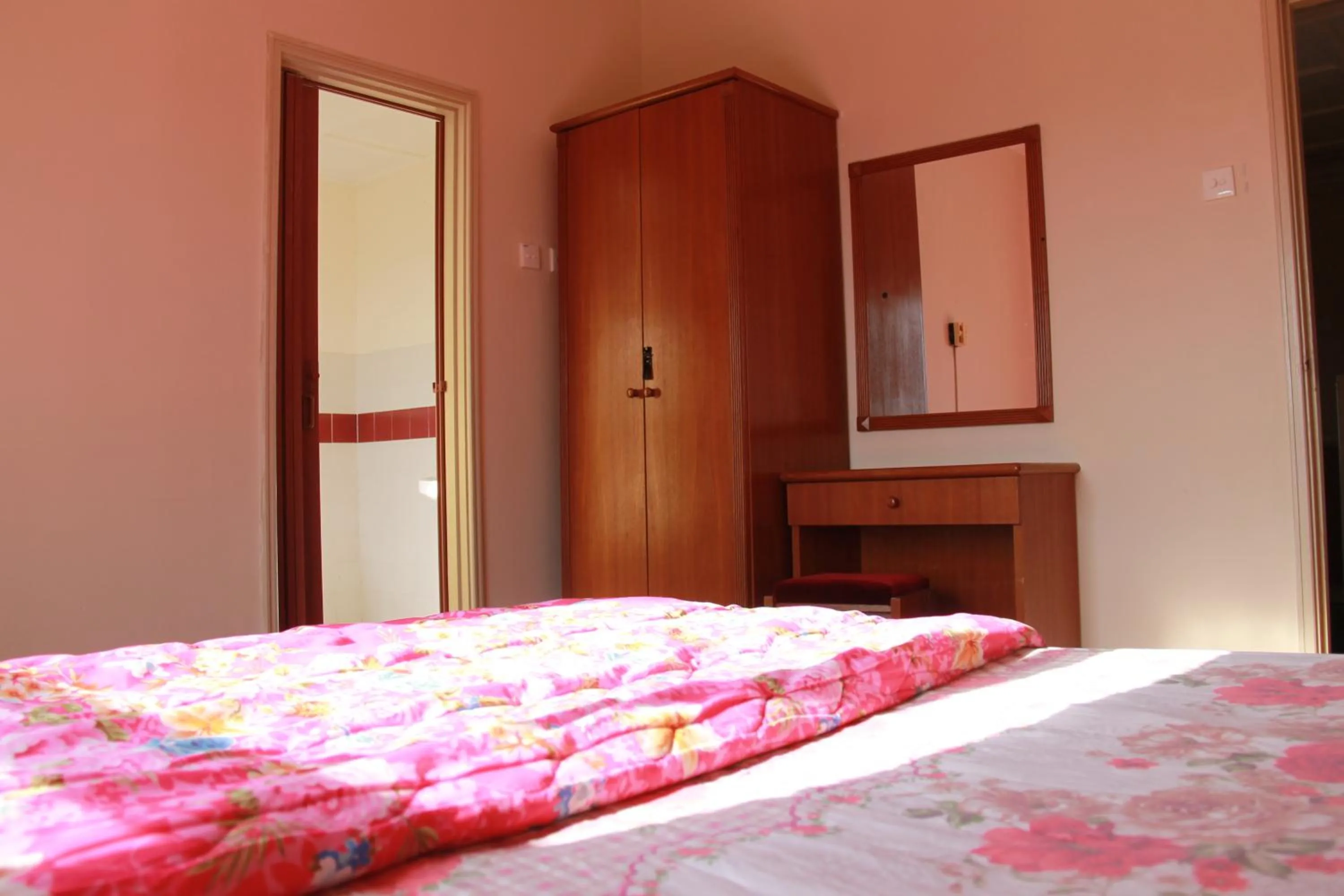 Fullhouse Marina View Villas Apartment