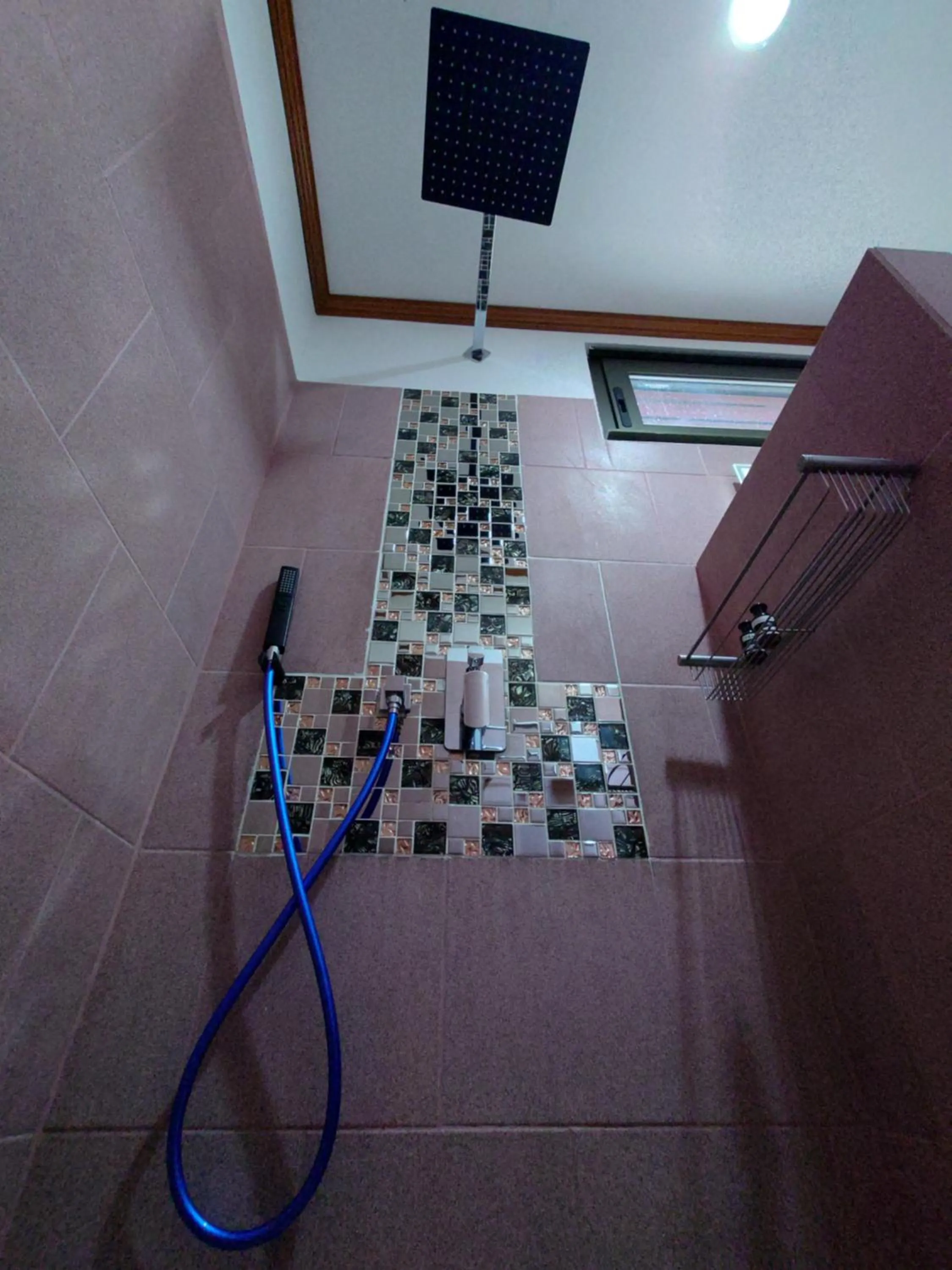 Shower in Samui Little Garden Resort