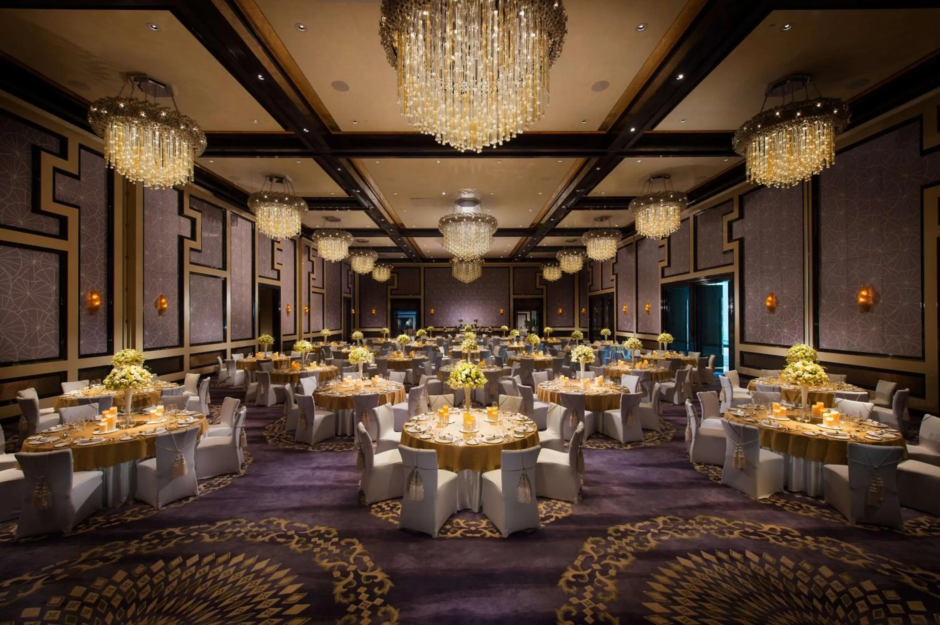 Meeting/conference room in Waldorf Astoria Chengdu