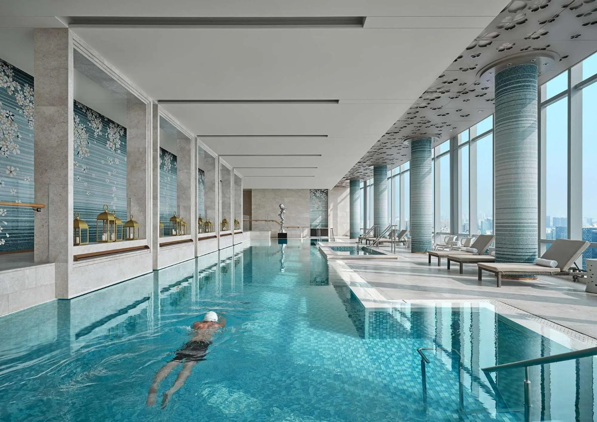 Swimming pool in Waldorf Astoria Chengdu