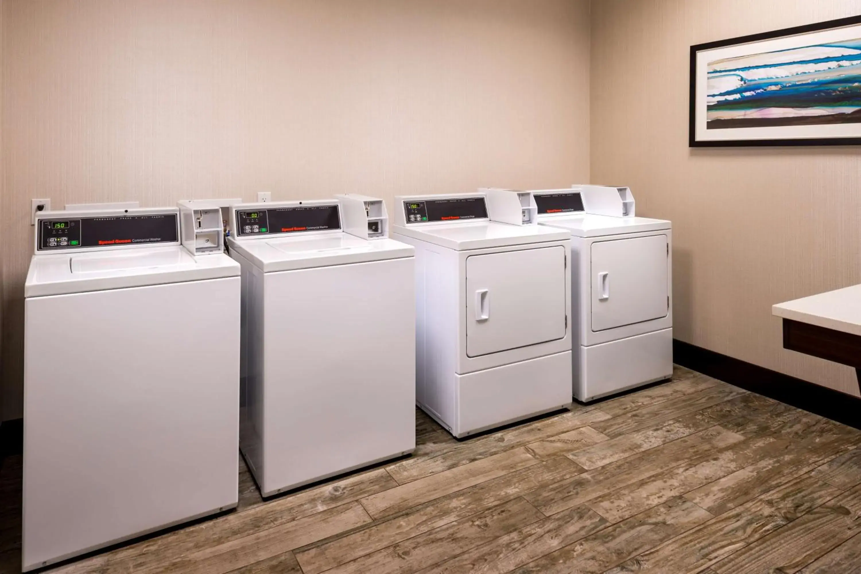 Property building in Hampton Inn & Suites Olympia Lacey, Wa Property building in Hampton Inn & Suites Olympia Lacey, Wa