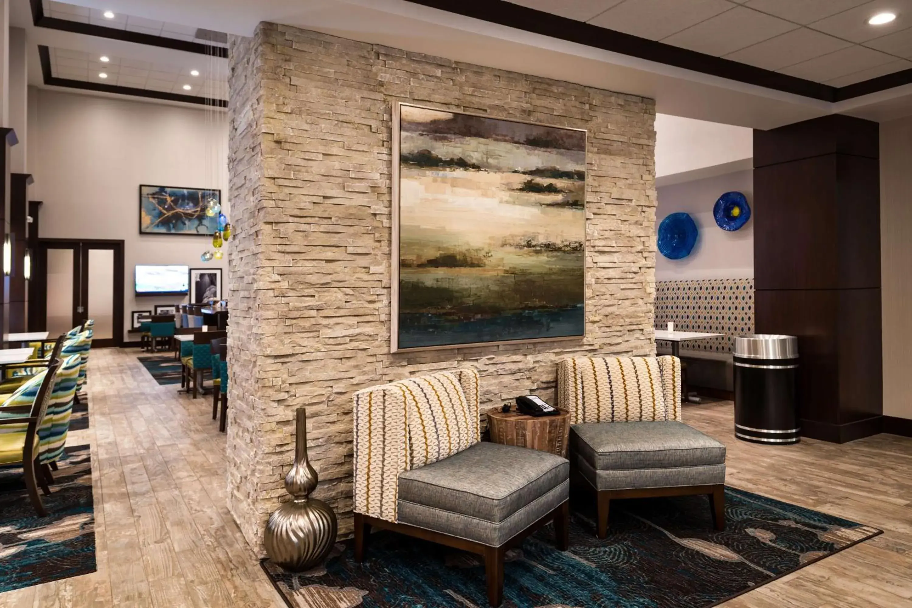 Lobby or reception in Hampton Inn & Suites Olympia Lacey, Wa Lobby or reception in Hampton Inn & Suites Olympia Lacey, Wa
