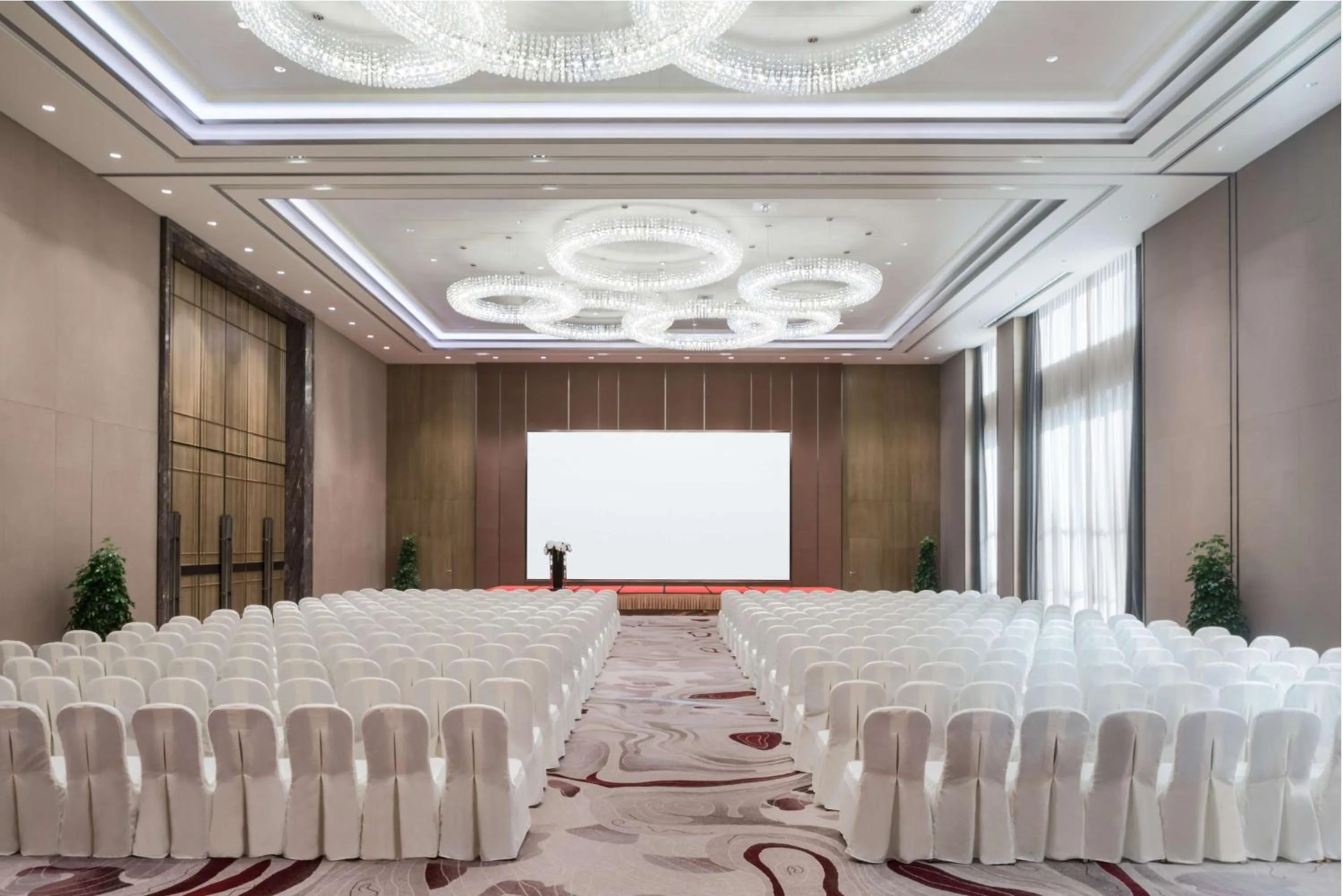 Meeting/conference room in DoubleTree by Hilton Hotel Shiyan