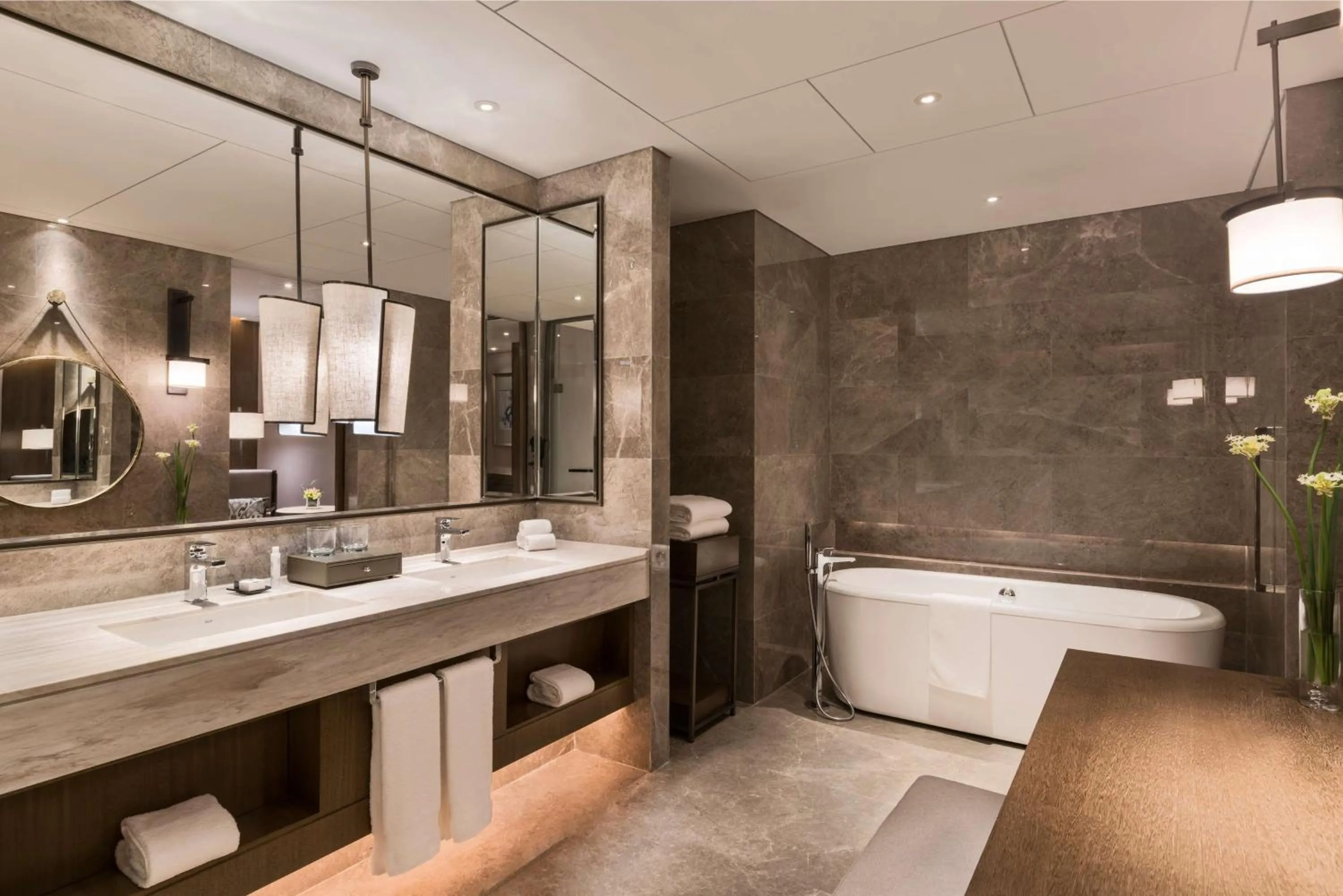 Bathroom in DoubleTree by Hilton Hotel Shiyan