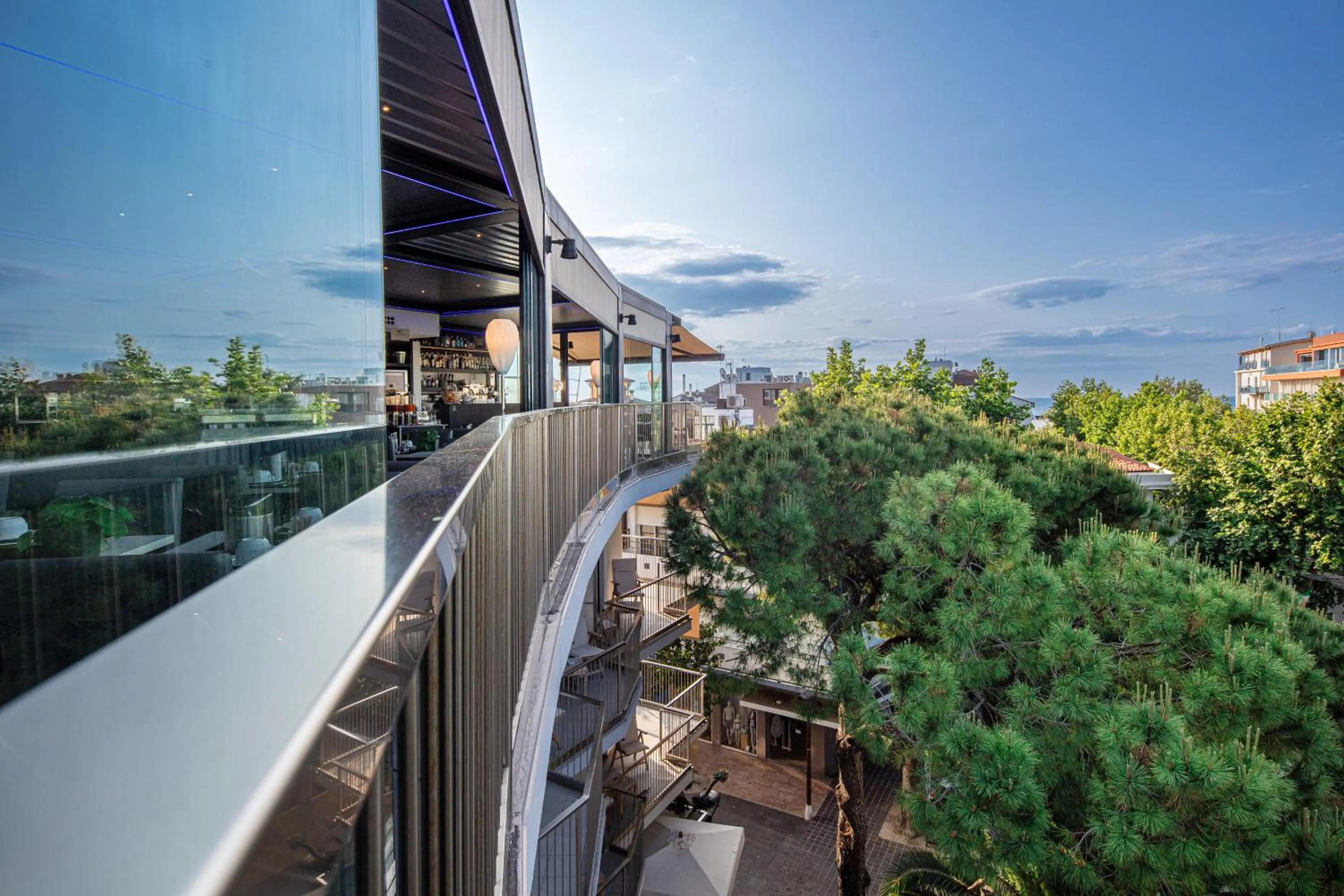 Balcony/Terrace in Monaco Suites Hotel