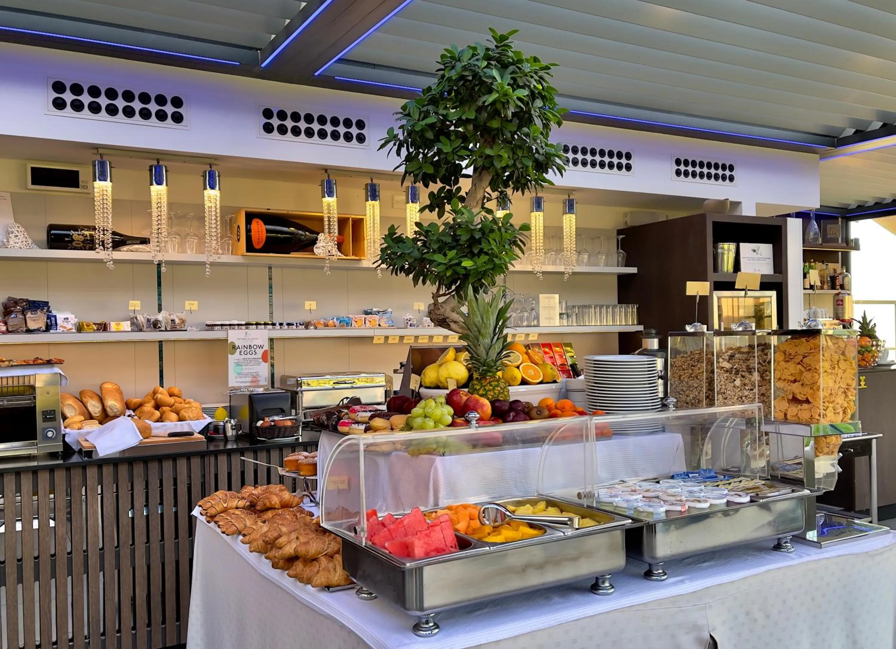 Breakfast in Monaco Suites Hotel