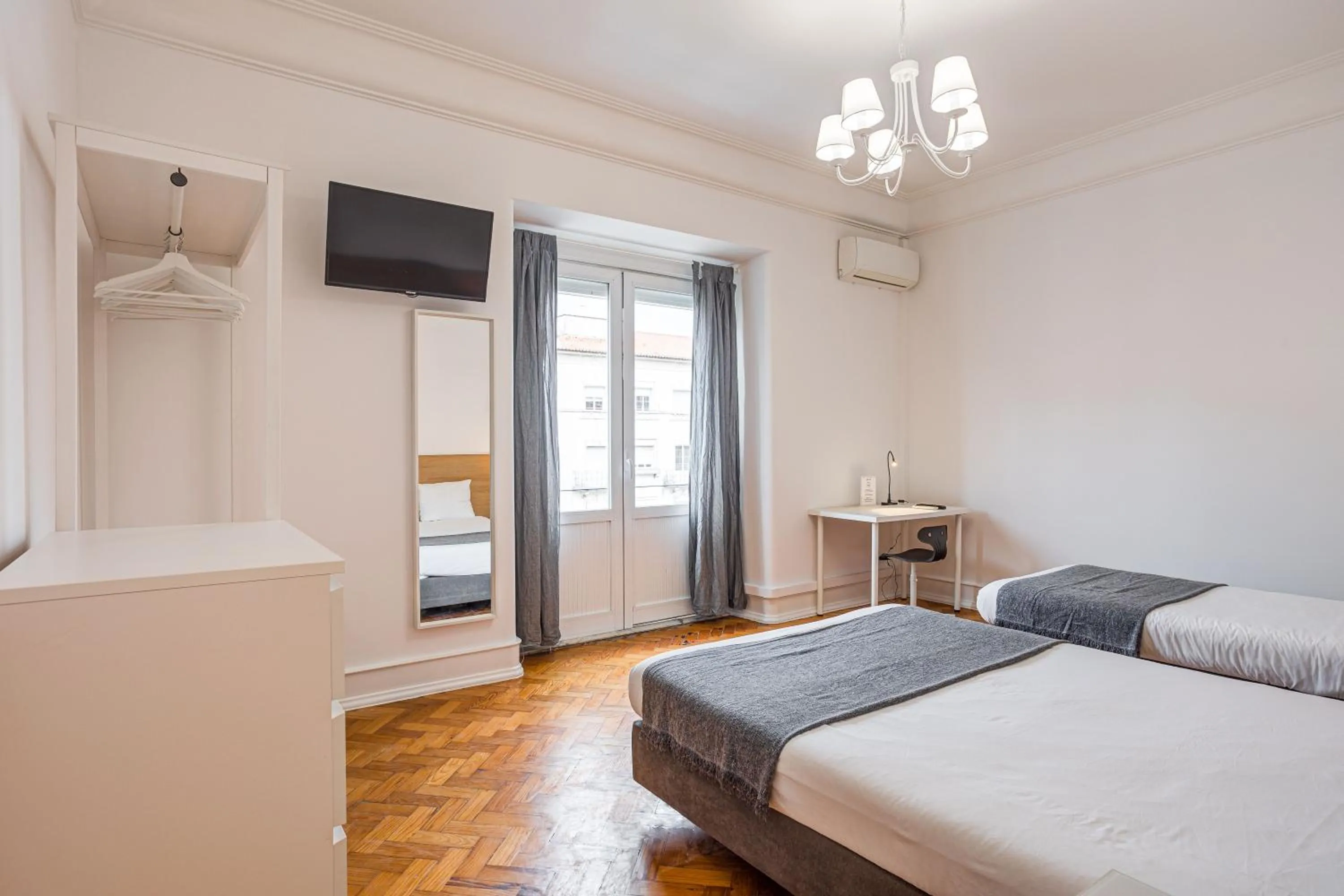 Bed in Home Out Rooms & Apartments