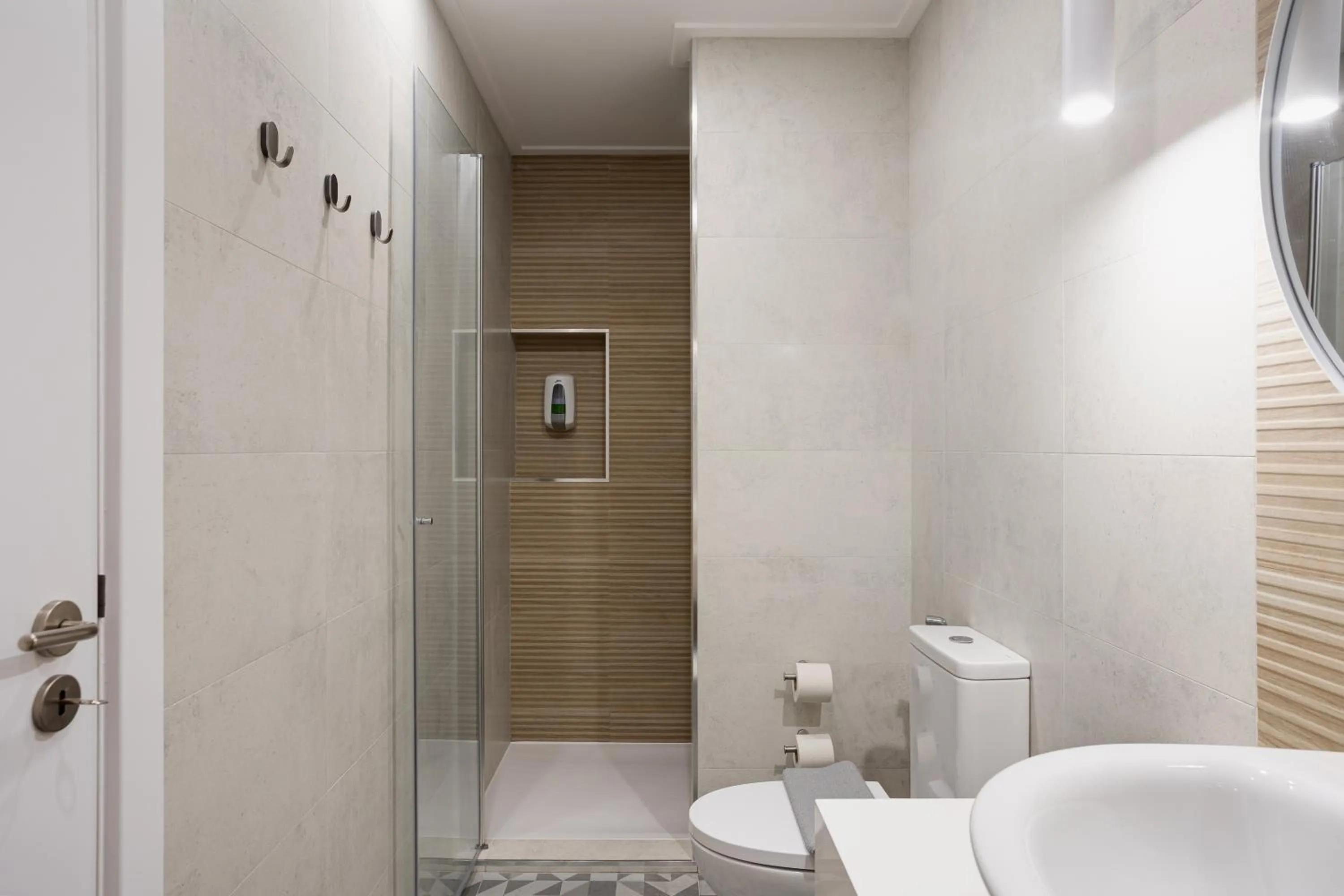 Shower in Home Out Rooms & Apartments