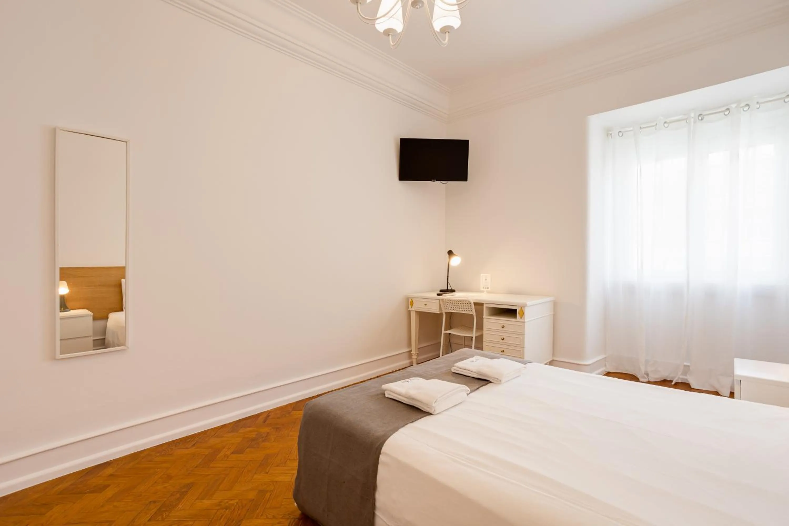 Bed in Home Out Rooms & Apartments