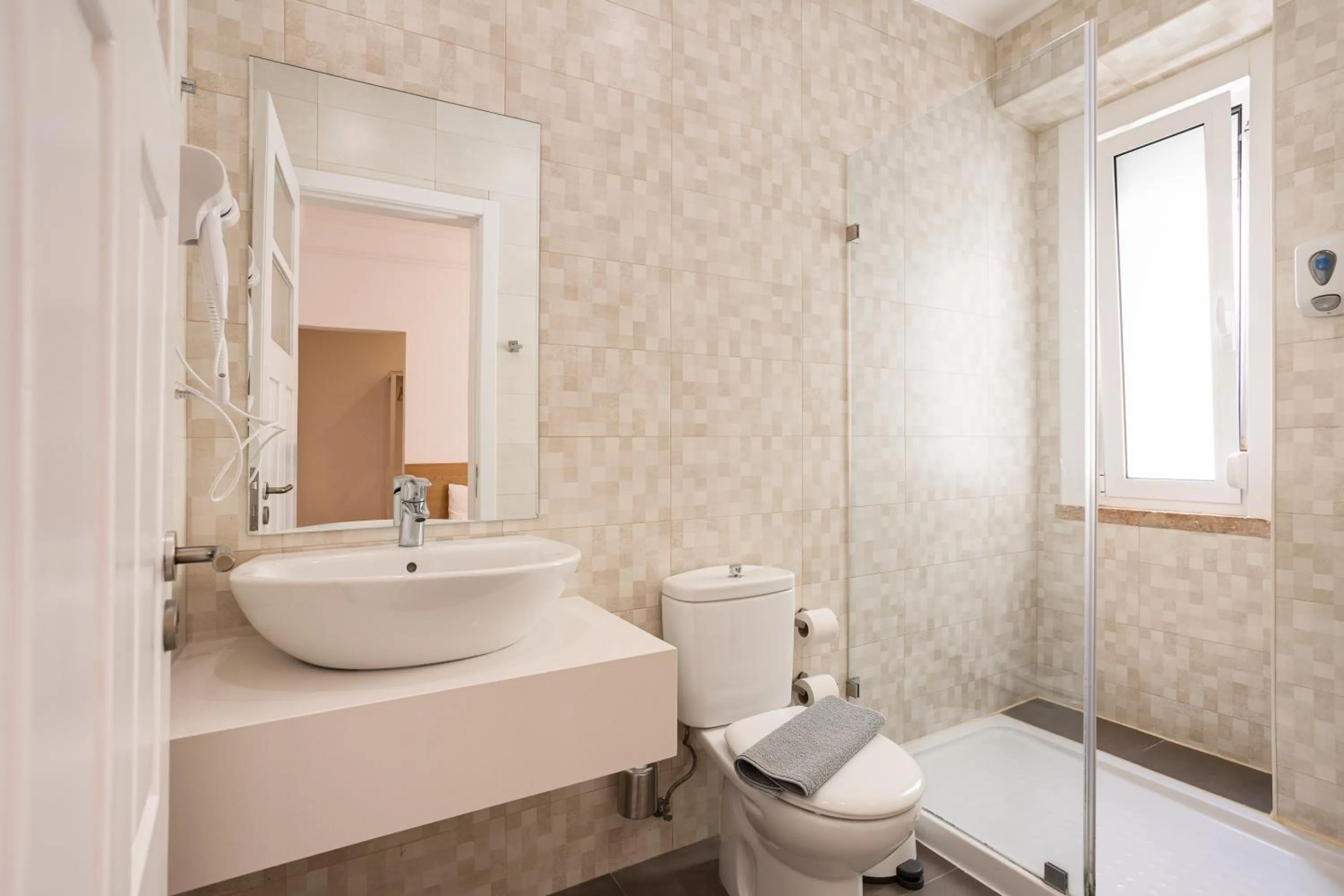 Shower in Home Out Rooms & Apartments