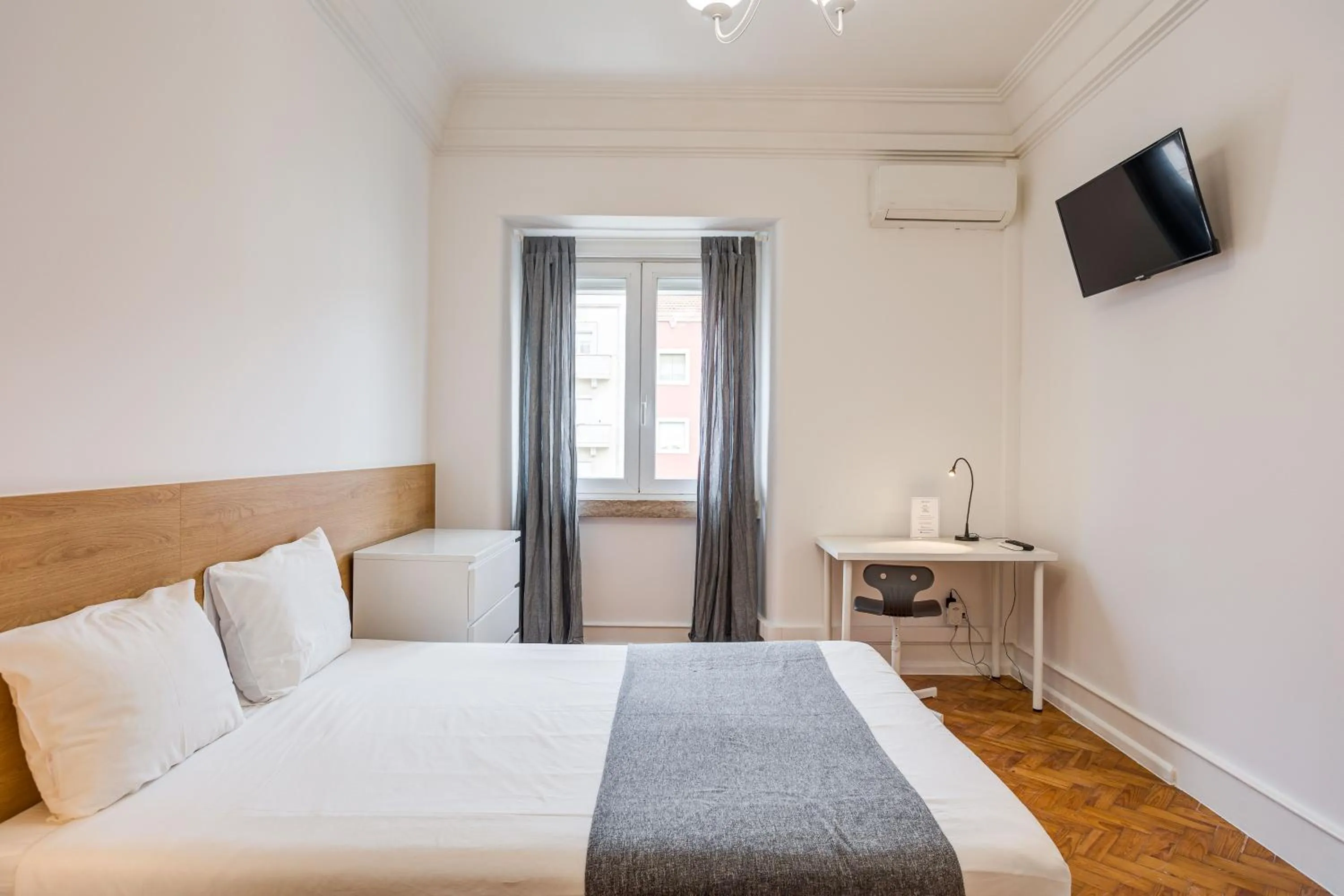 Bed in Home Out Rooms & Apartments