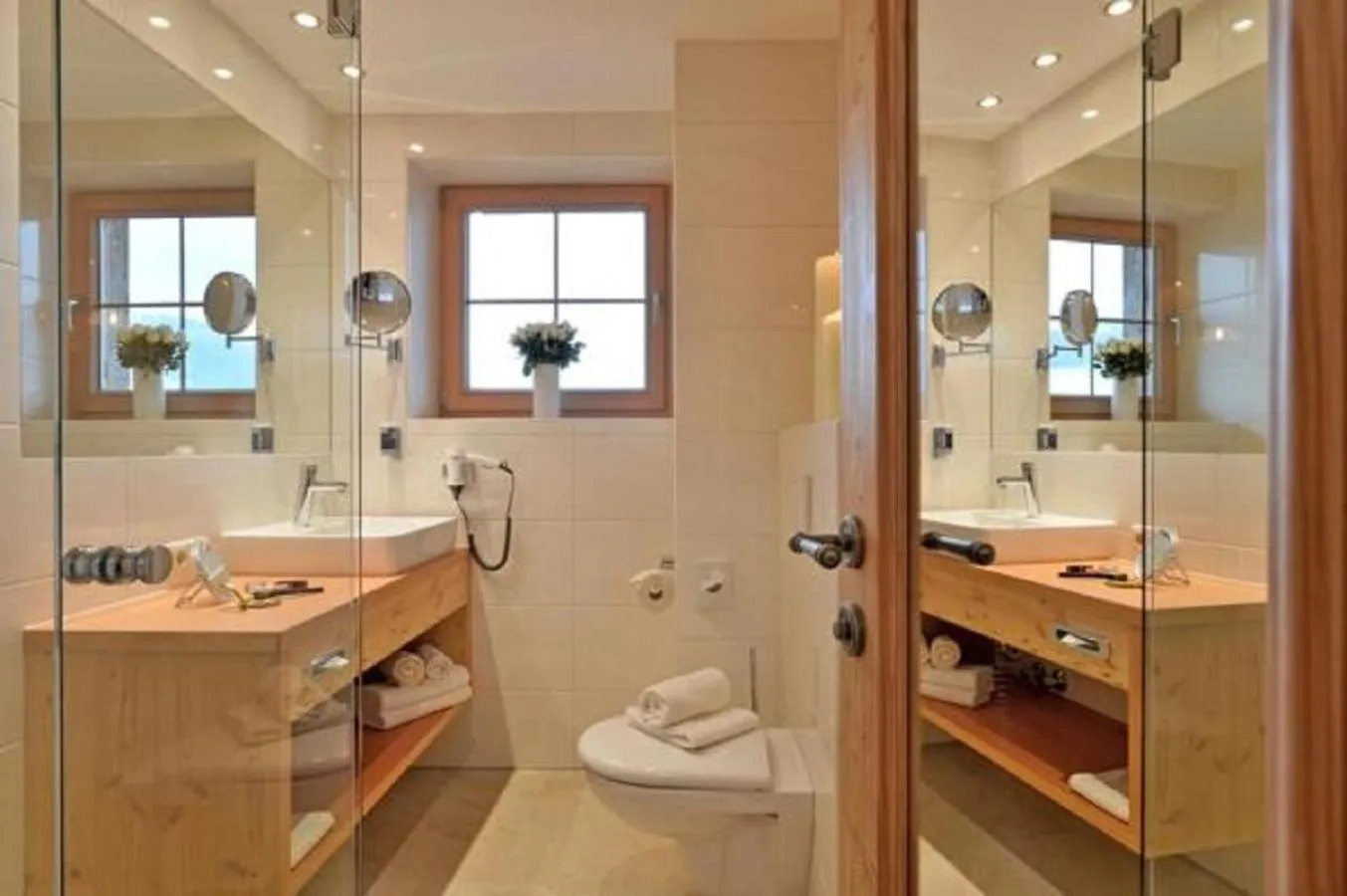 Shower in Hotel Ritterhof Ellmau