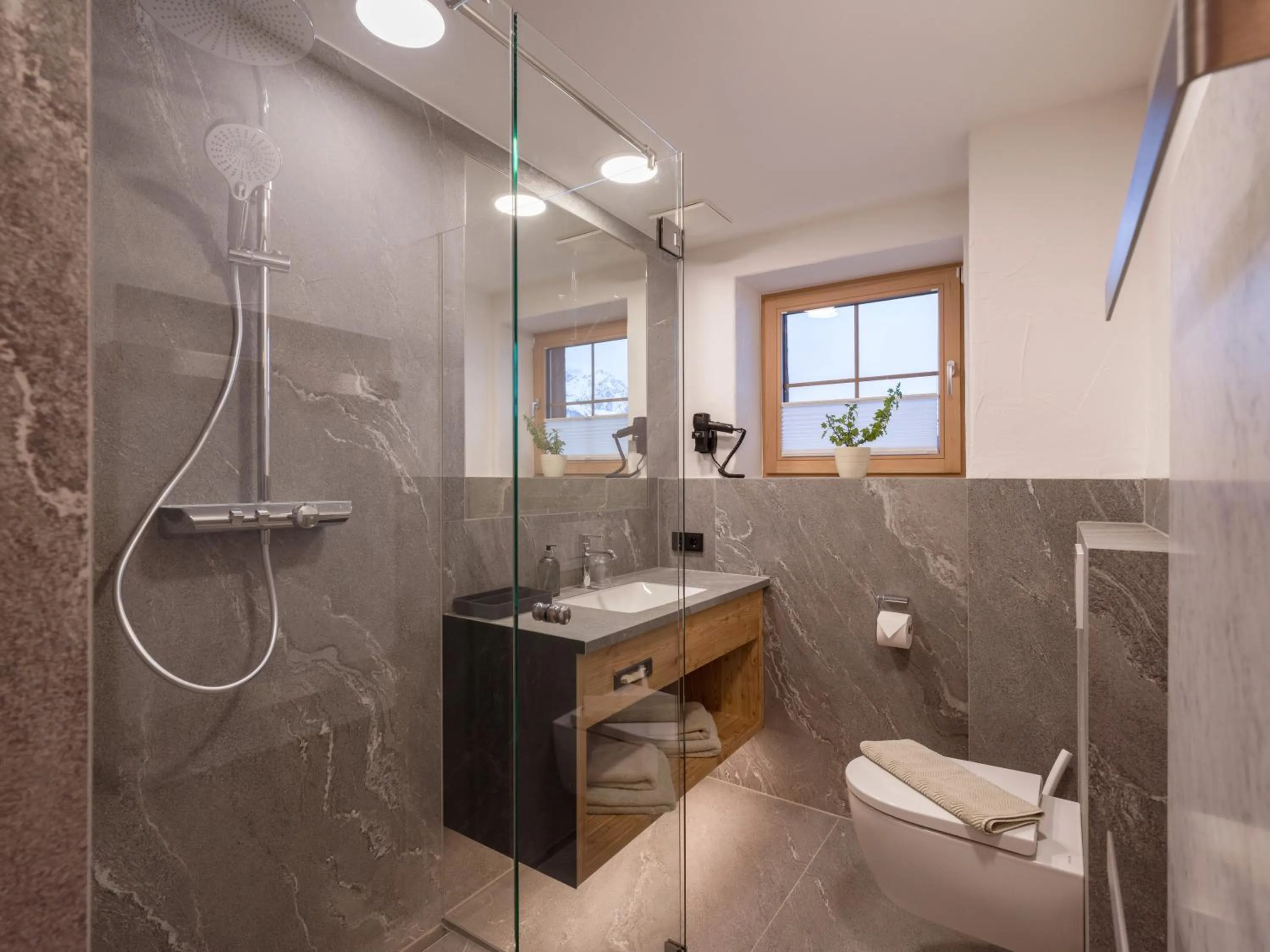 Shower in Hotel Ritterhof Ellmau