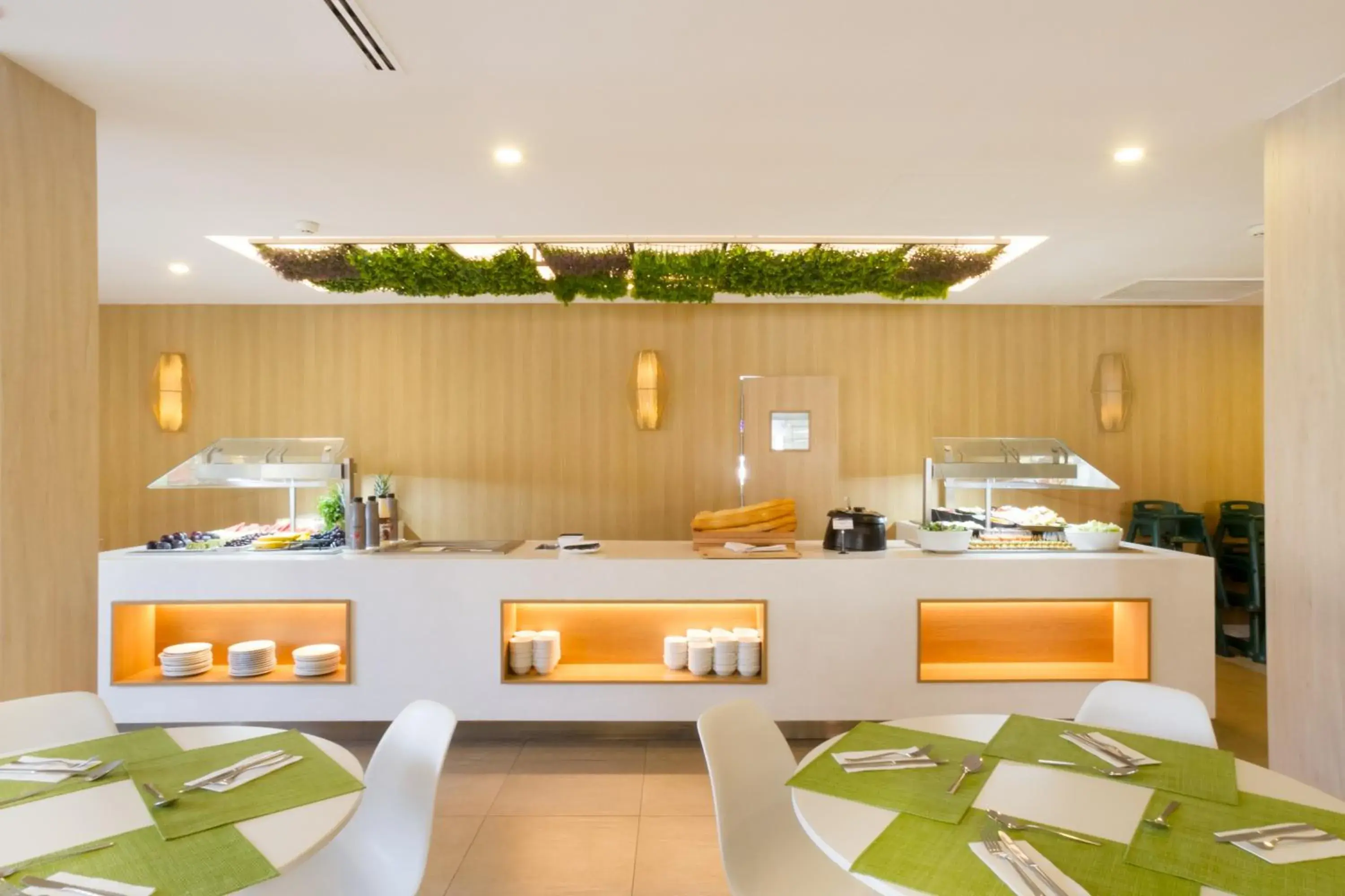 Restaurant/places to eat in Ibersol Siurell Restaurant/places to eat in Ibersol Siurell