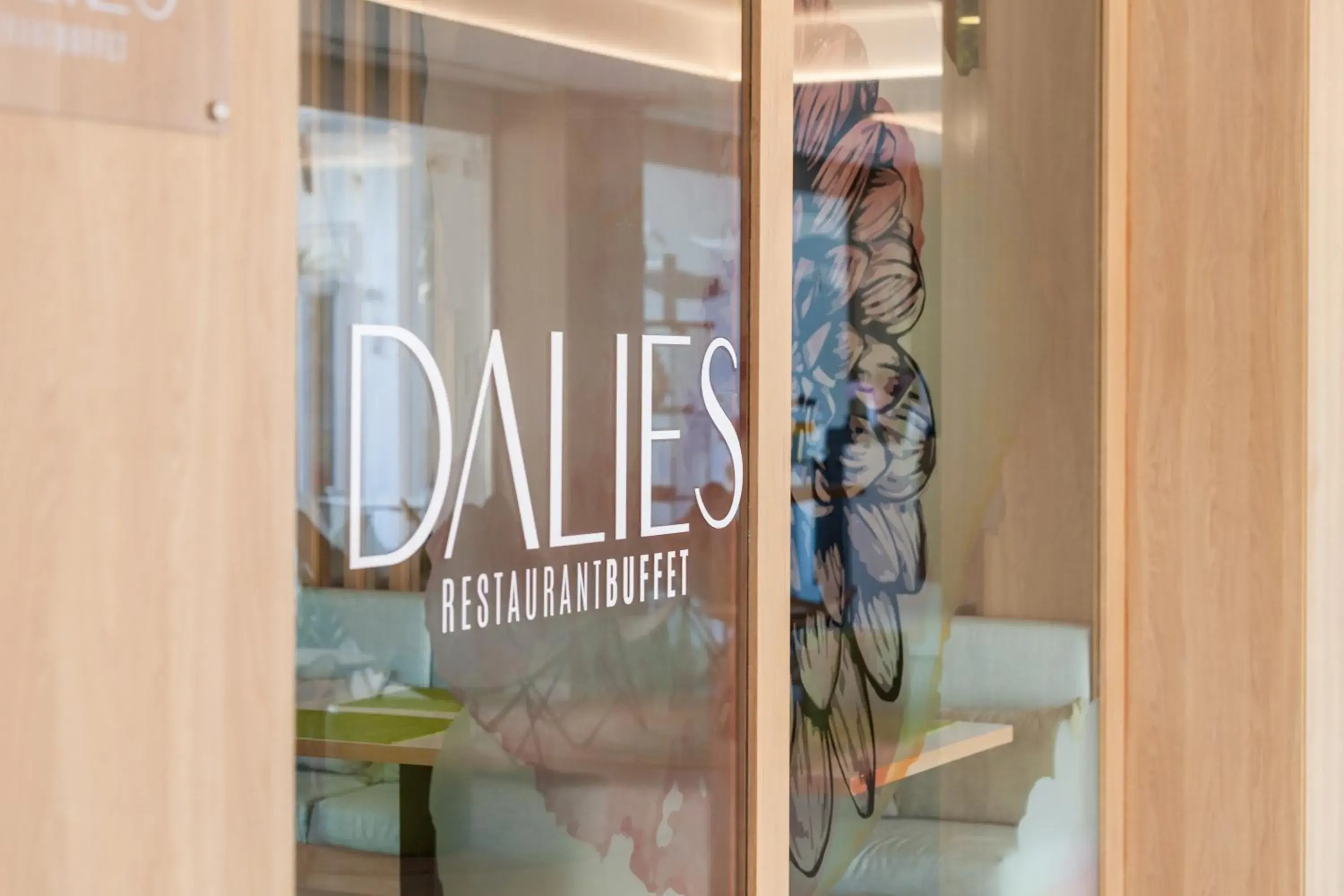 Restaurant/places to eat in Ibersol Siurell Restaurant/places to eat in Ibersol Siurell