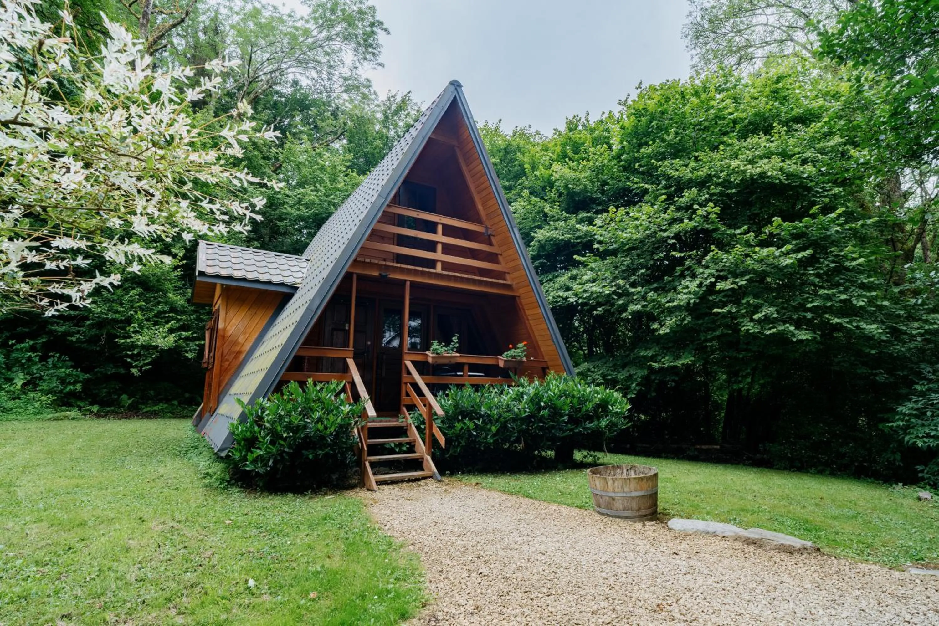 Property building in Hotel L'eau Vive