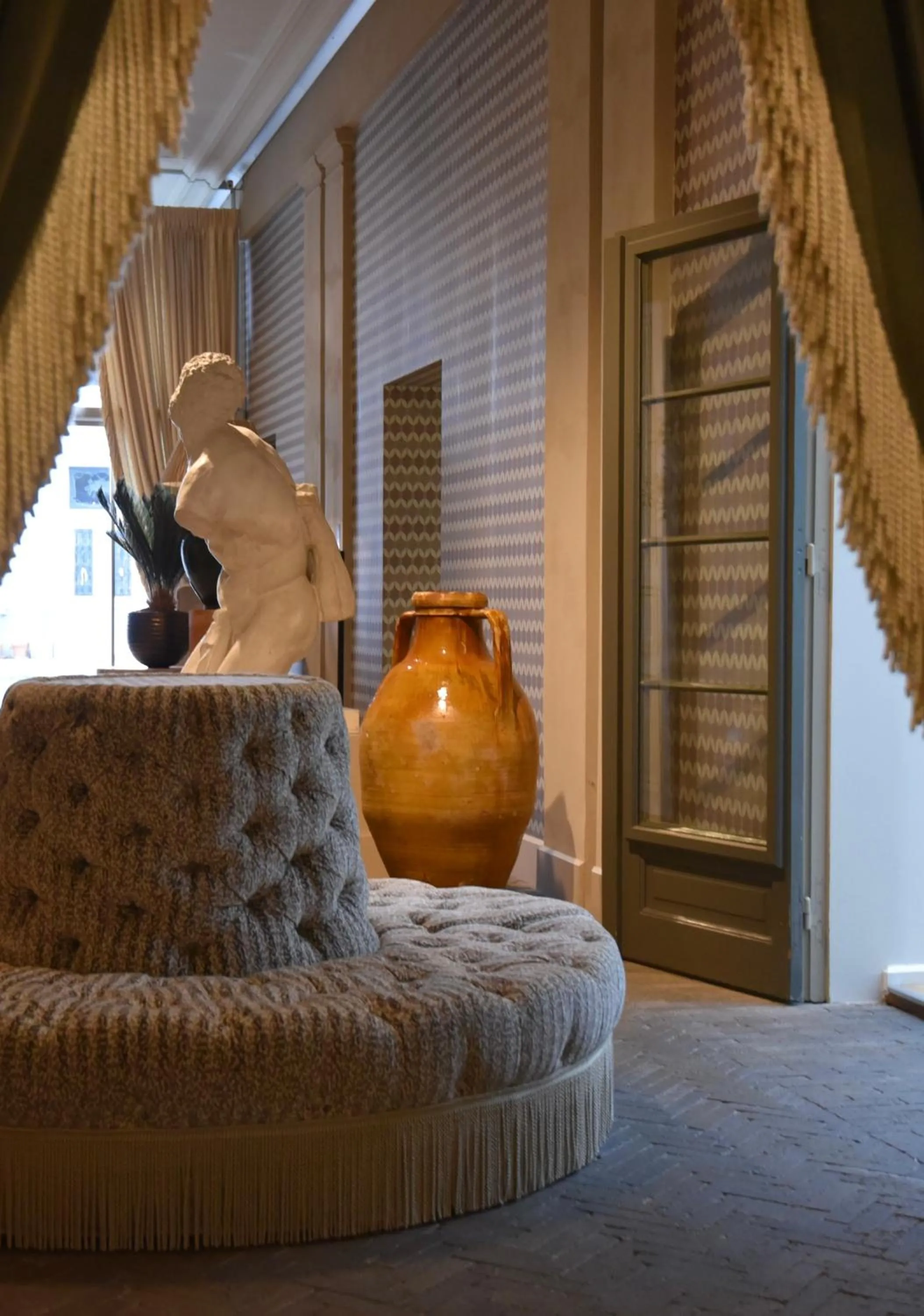 Lobby or reception in Hotel Van Cleef