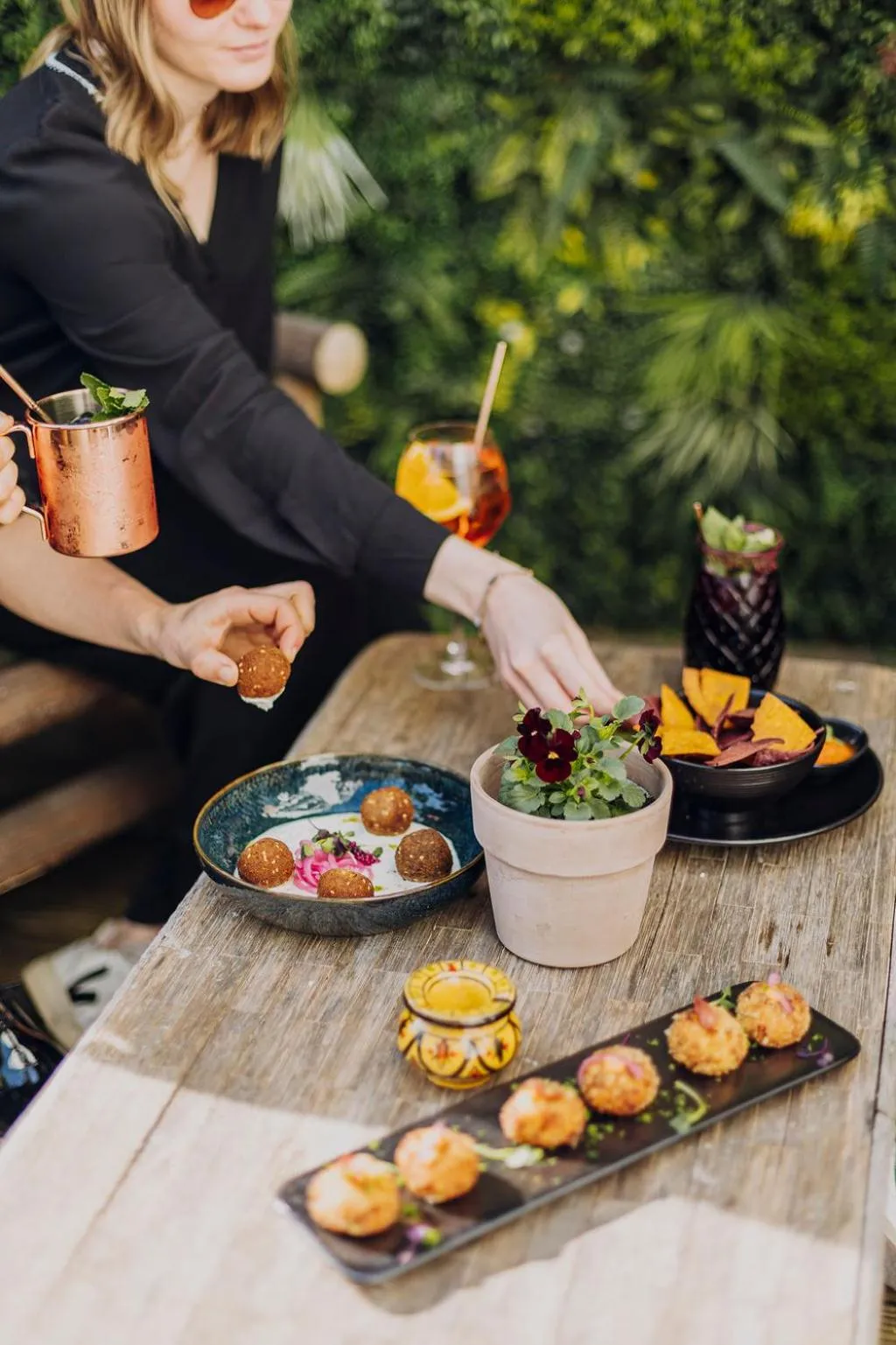 Patio in Hotel Melba