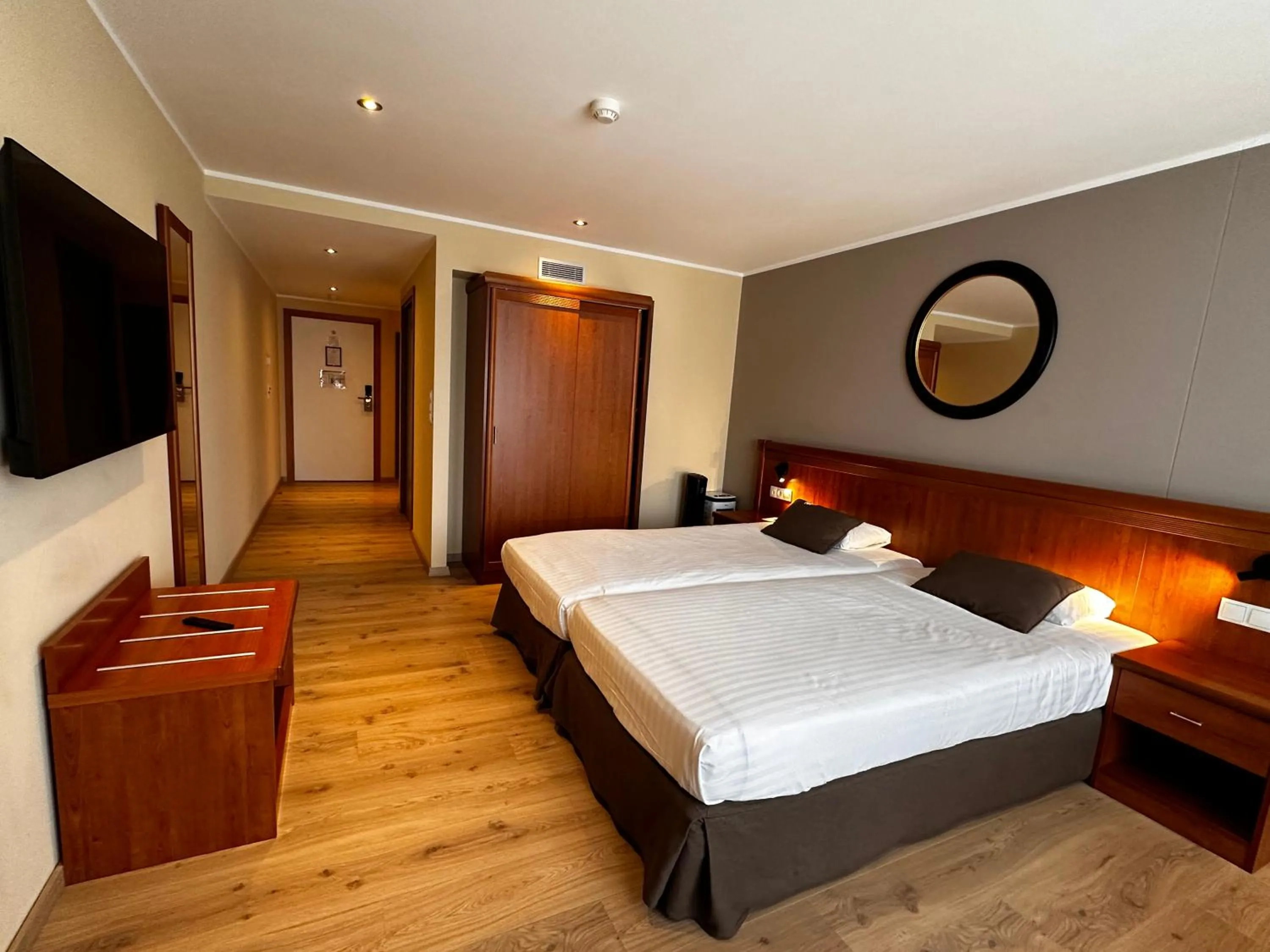 Photo of the whole room, Bed in Hotel Melba