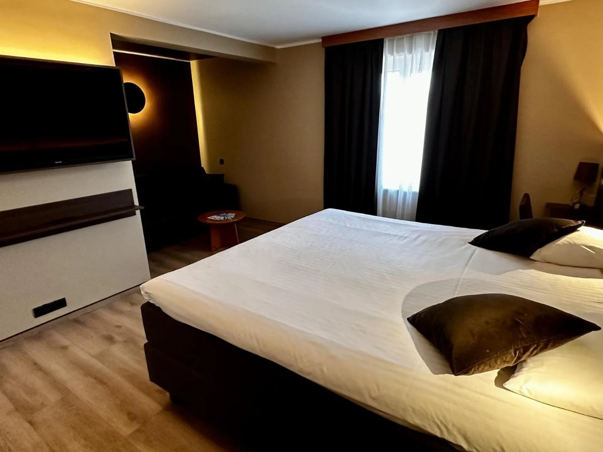 Photo of the whole room, Bed in Hotel Melba